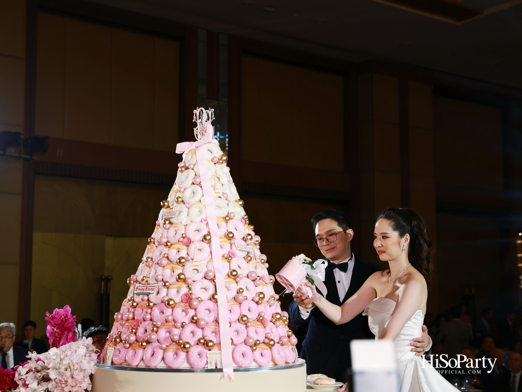 งานฉลองมงคลสมรส คุณพิมพ์ประพัทธ์ สนิทวงศ์ ณ อยุธยา - คุณทยา อุทโยภาศ ณ ดิ แอทธินี โฮเทล แบงค็อก