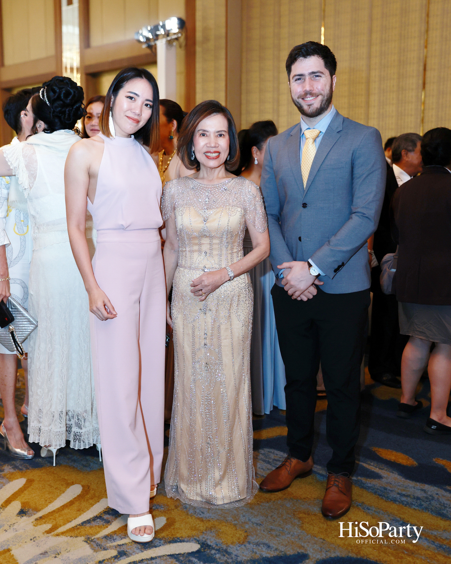 งานฉลองมงคลสมรส คุณพิมพ์ประพัทธ์ สนิทวงศ์ ณ อยุธยา - คุณทยา อุทโยภาศ ณ ดิ แอทธินี โฮเทล แบงค็อก