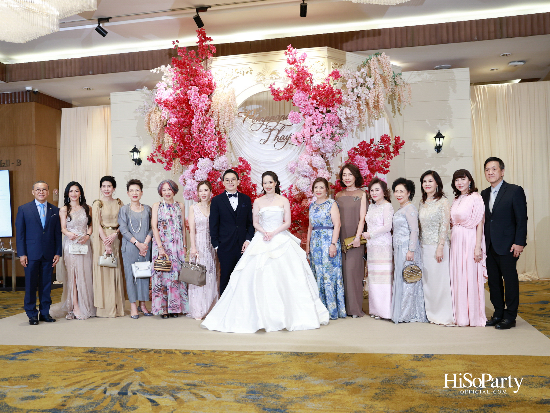 งานฉลองมงคลสมรส คุณพิมพ์ประพัทธ์ สนิทวงศ์ ณ อยุธยา - คุณทยา อุทโยภาศ ณ ดิ แอทธินี โฮเทล แบงค็อก