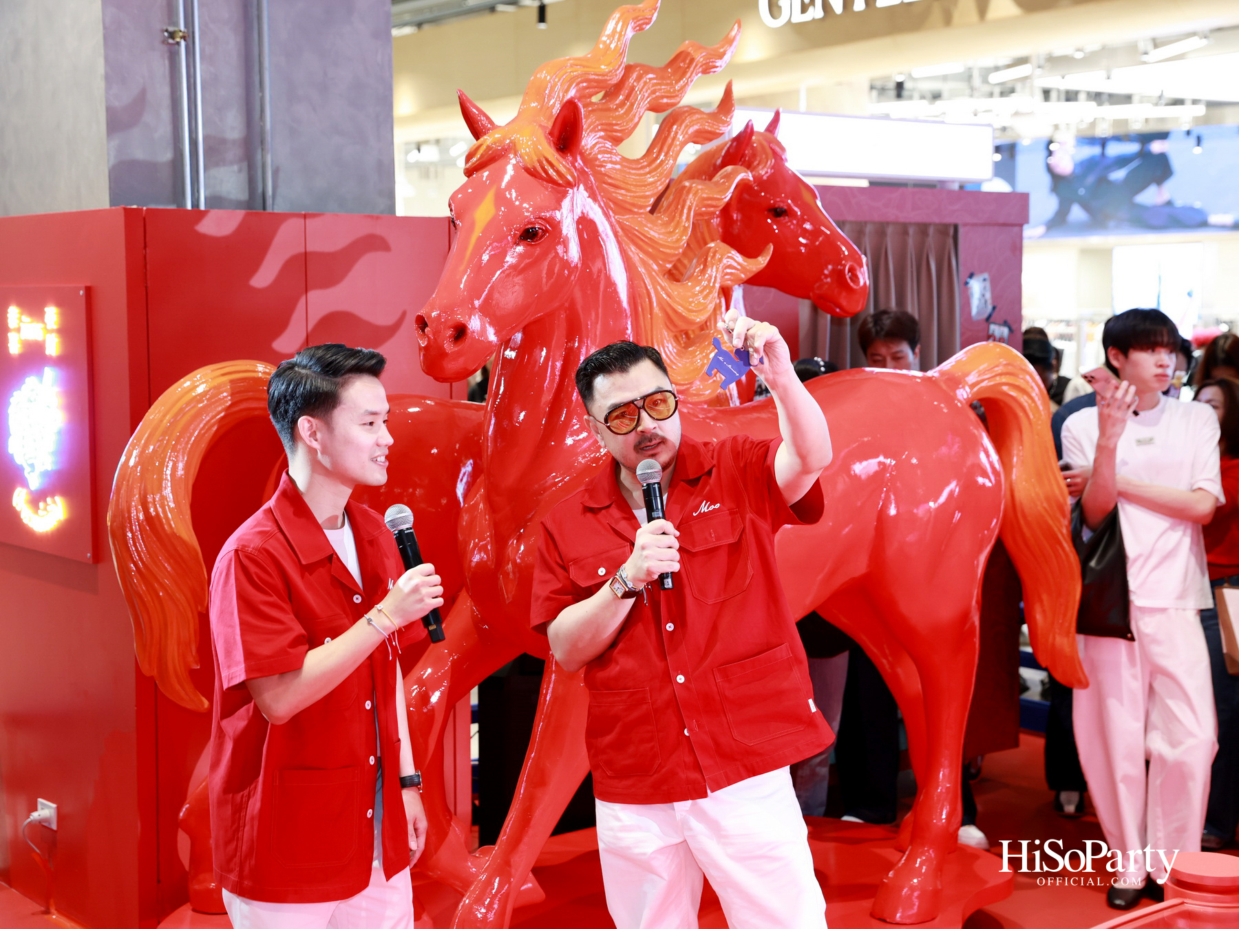 MOO Bangkok x Num Eiang เปิดตัวคอลเลกชันพิเศษ ต้อนรับปี 2569