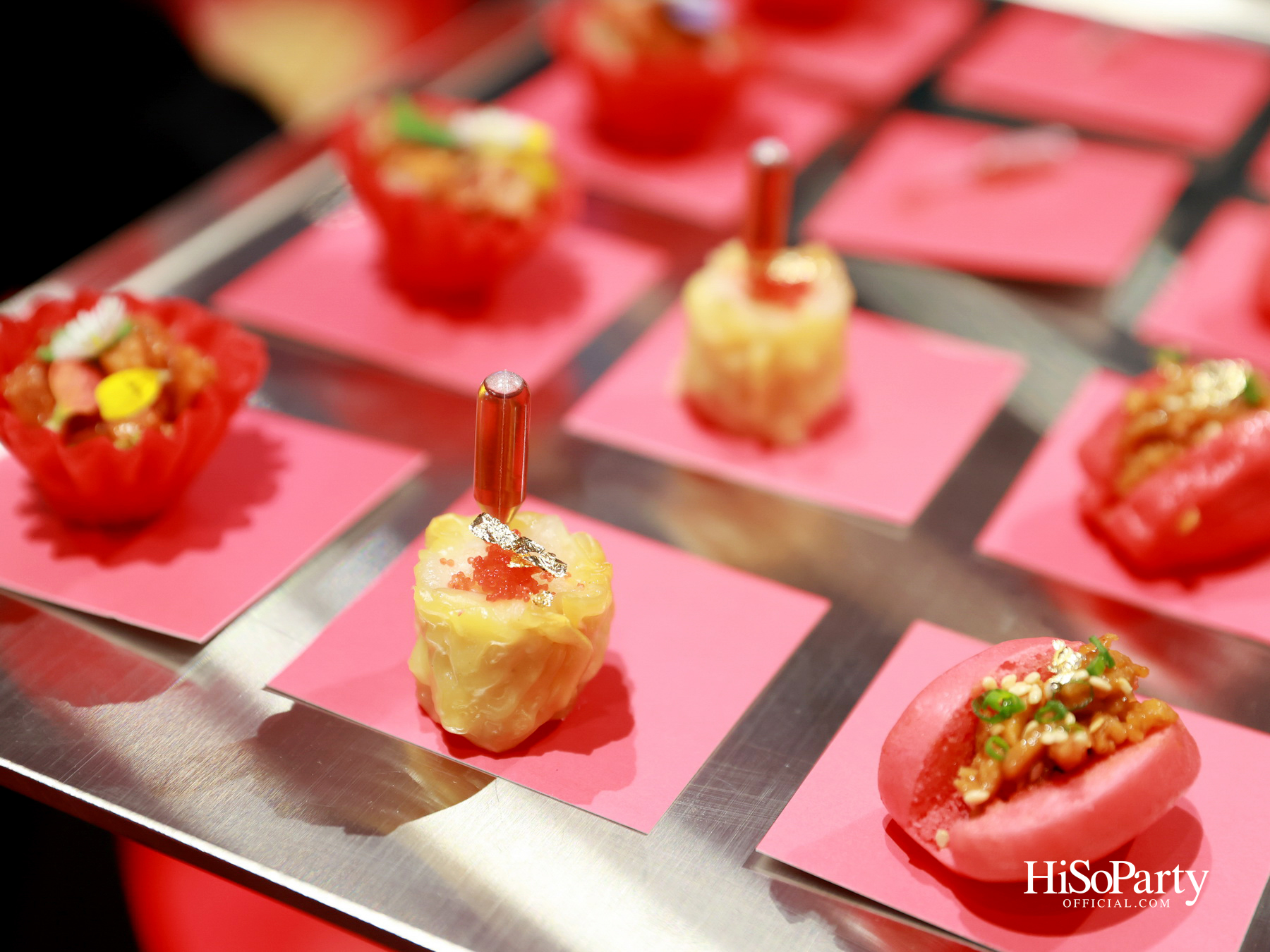 MOO Bangkok x Num Eiang เปิดตัวคอลเลกชันพิเศษ ต้อนรับปี 2569