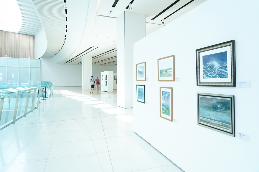 ไอคอนสยาม ชวนสัมผัสพลังของแสงผ่านนิทรรศการศิลปะ ‘Where the Light Falls ณ ที่ซึ่งแสงตกกระทบ’