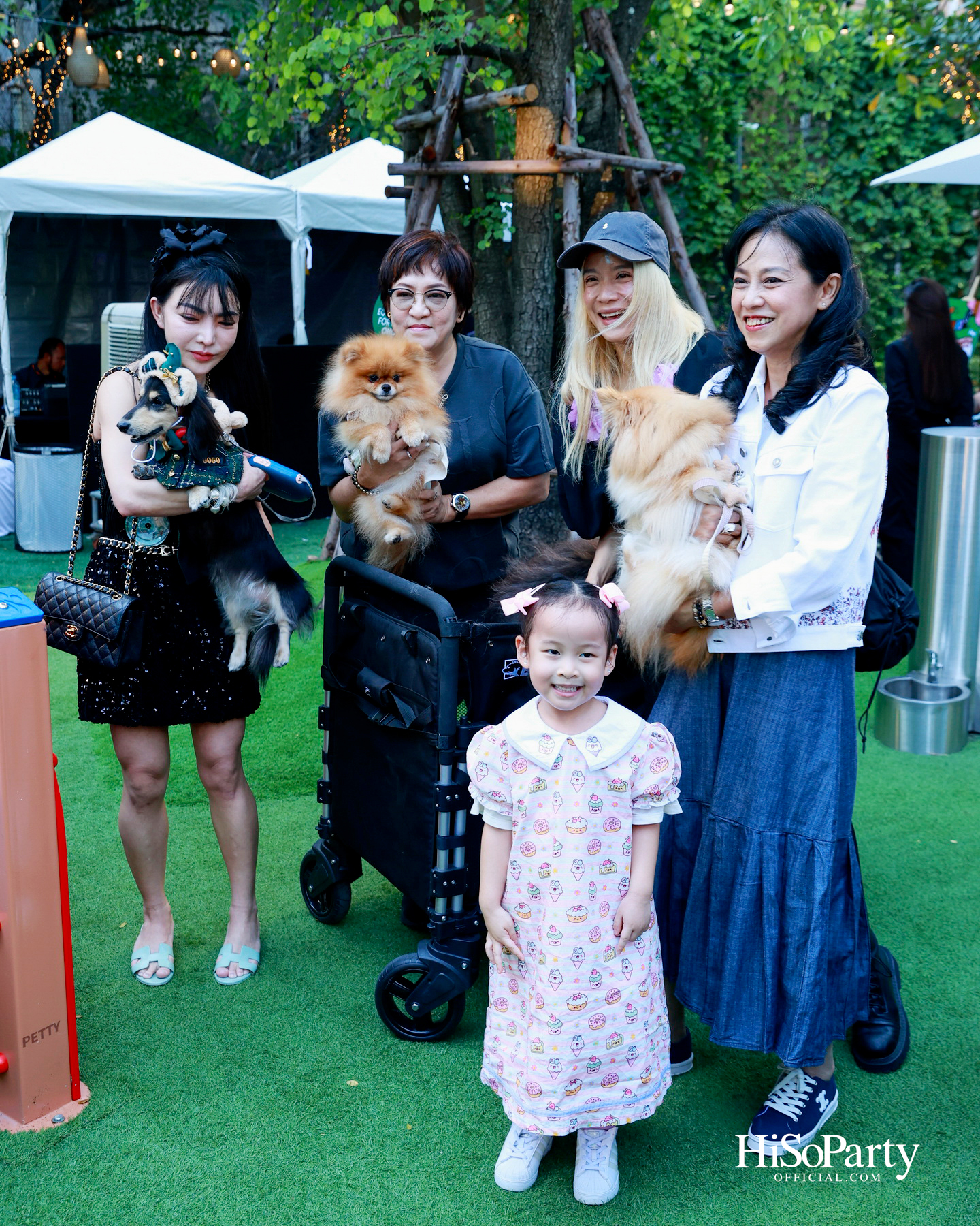 เอ็ม ดิสทริคยกระดับประสบการณ์ Pet-friendly เปิดตัว ‘PAW YARD’ สวนกลางเมืองสำหรับคนรักสัตว์เลี้ยง