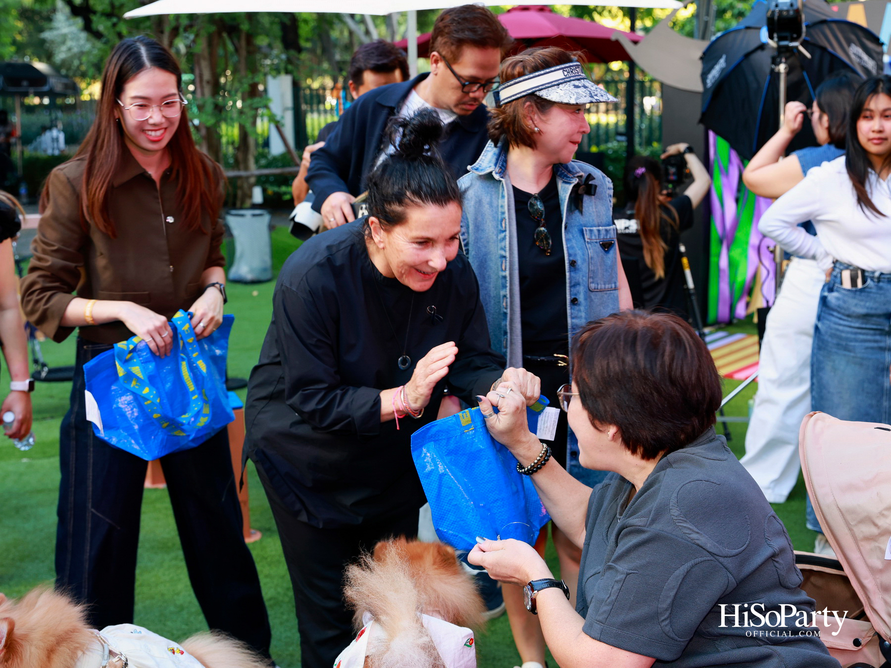 เอ็ม ดิสทริคยกระดับประสบการณ์ Pet-friendly เปิดตัว ‘PAW YARD’ สวนกลางเมืองสำหรับคนรักสัตว์เลี้ยง