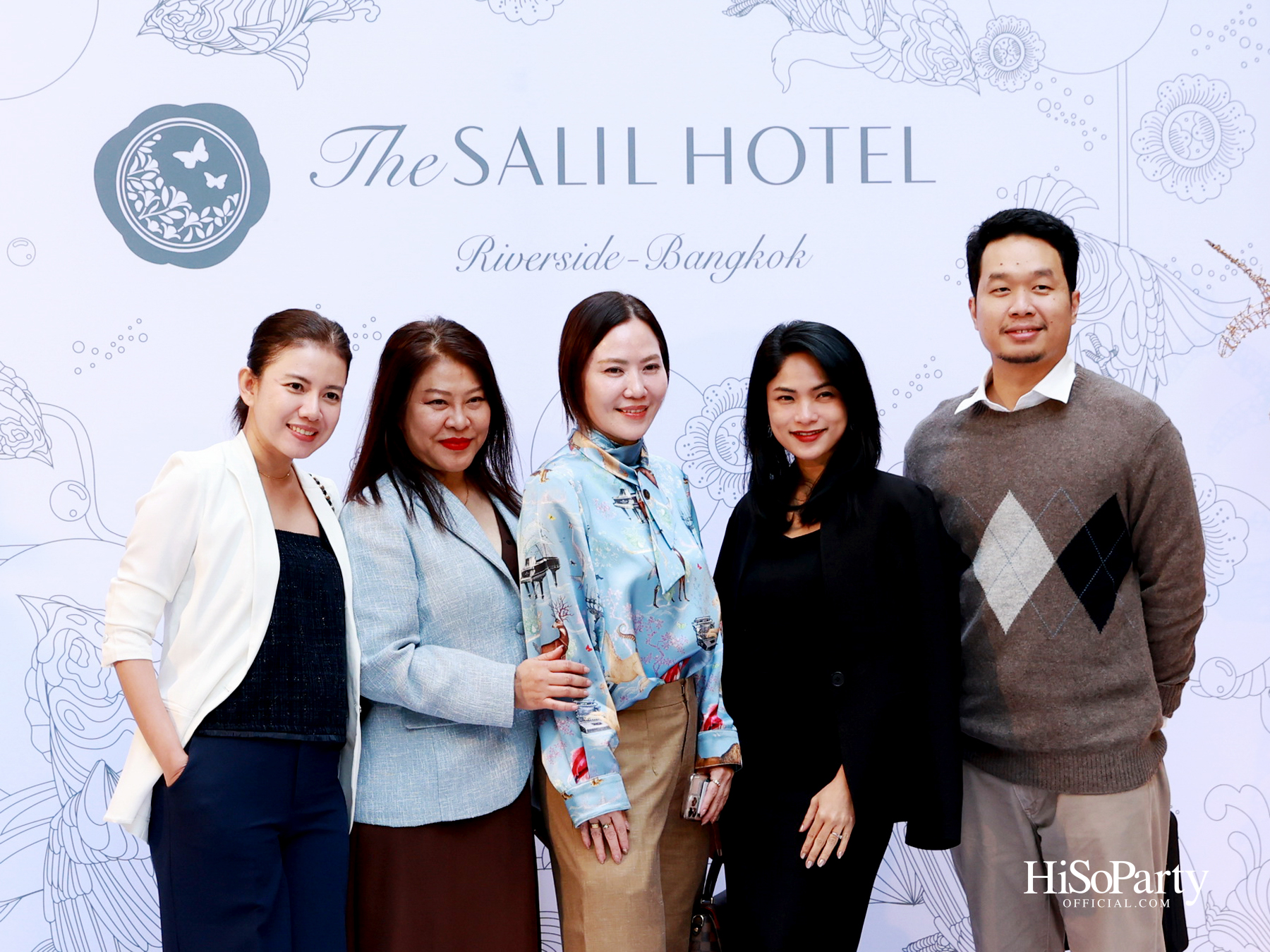 เดอะ สลิล ริเวอร์ไซด์ – กรุงเทพฯ เปิดไฟประติมากรรม ‘Angel of Dreams’ ต้อนรับเทศกาลคริสต์มาส 2025