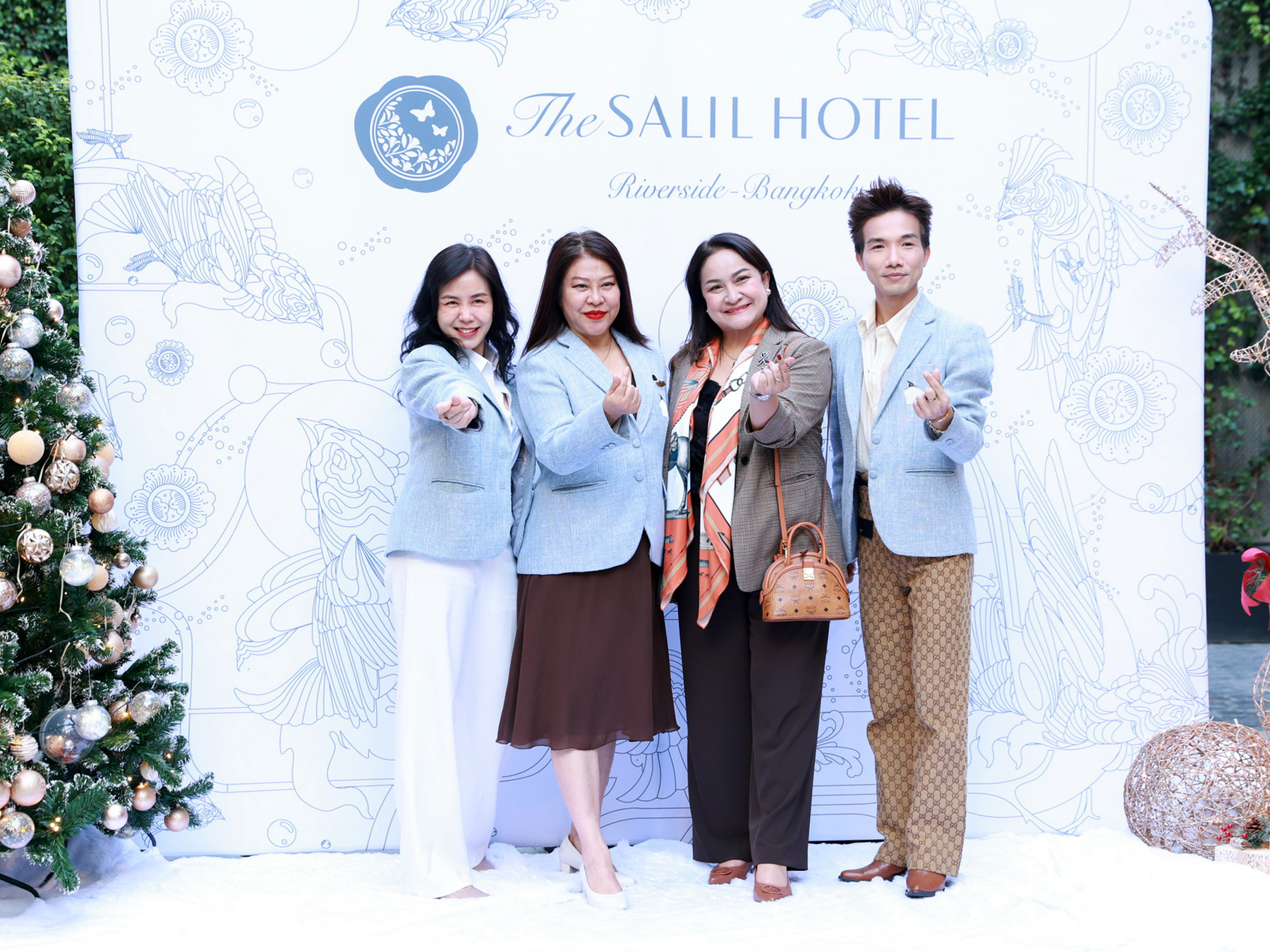 เดอะ สลิล ริเวอร์ไซด์ – กรุงเทพฯ เปิดไฟประติมากรรม ‘Angel of Dreams’ ต้อนรับเทศกาลคริสต์มาส 2025