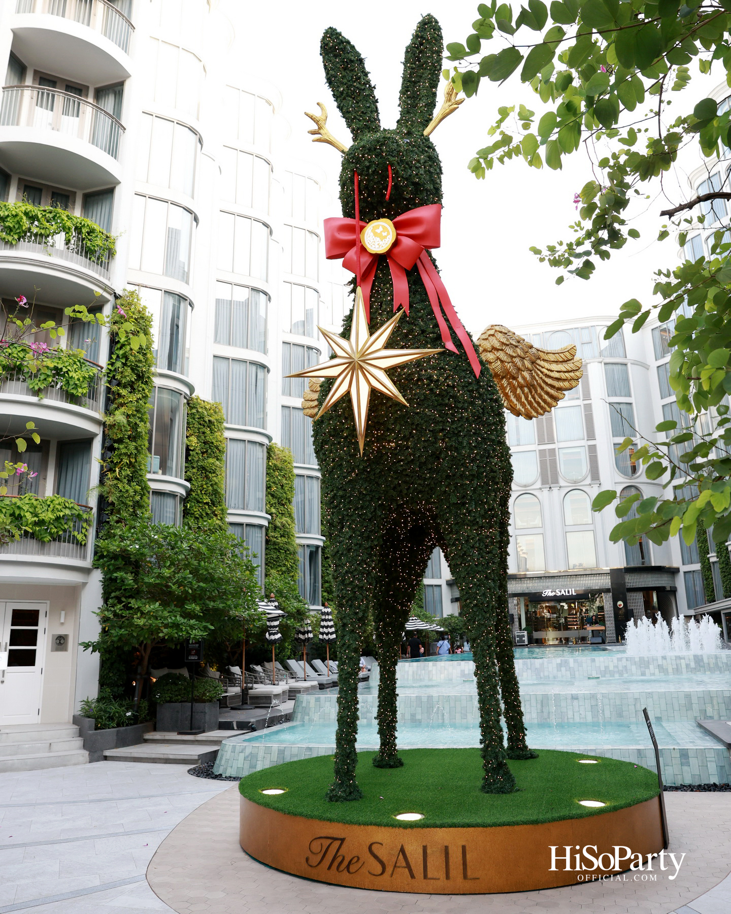 เดอะ สลิล ริเวอร์ไซด์ – กรุงเทพฯ เปิดไฟประติมากรรม ‘Angel of Dreams’ ต้อนรับเทศกาลคริสต์มาส 2025