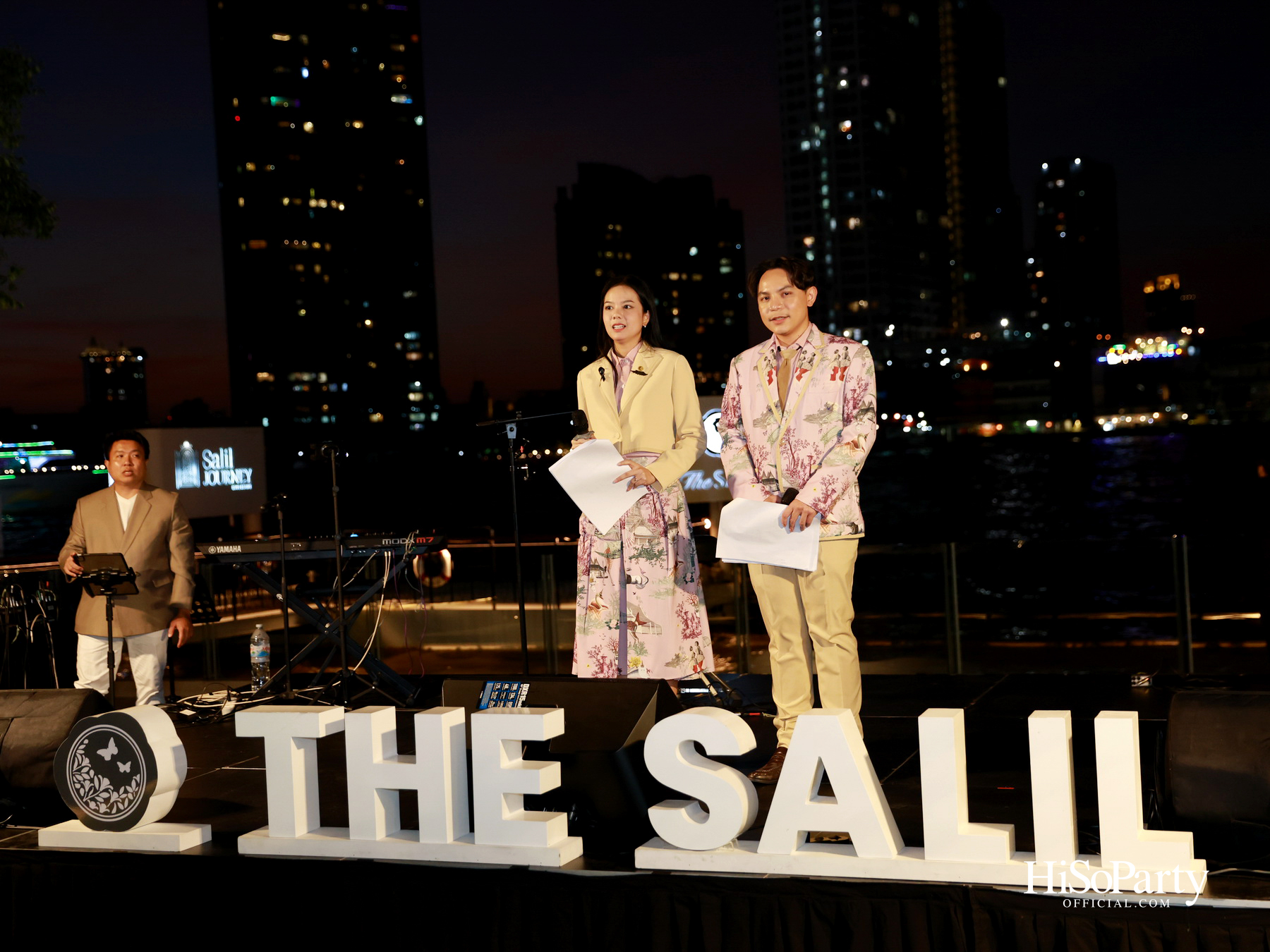 เดอะ สลิล ริเวอร์ไซด์ – กรุงเทพฯ เปิดไฟประติมากรรม ‘Angel of Dreams’ ต้อนรับเทศกาลคริสต์มาส 2025