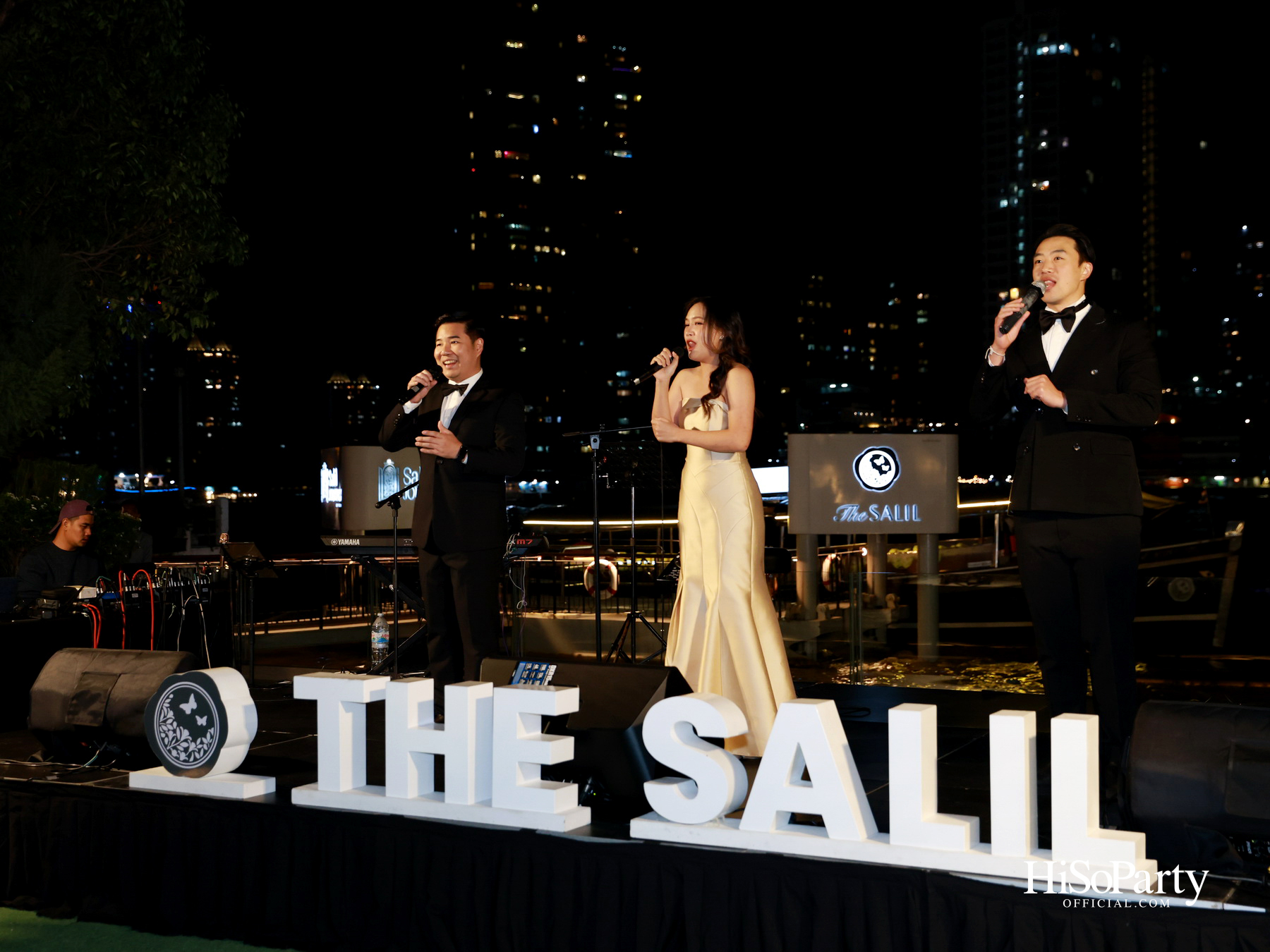 เดอะ สลิล ริเวอร์ไซด์ – กรุงเทพฯ เปิดไฟประติมากรรม ‘Angel of Dreams’ ต้อนรับเทศกาลคริสต์มาส 2025