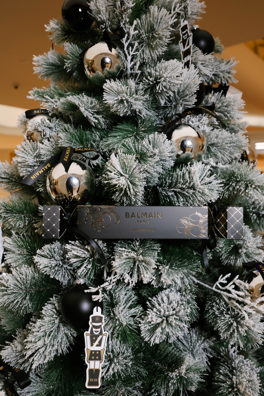 Balmain Hair เปิดป็อปอัพสโตร์เฉลิมฉลองเทศกาลแห่งความสุข สัมผัสความหรูหราแบบ ‘Parisian In Town’ ที่ Central Embassy