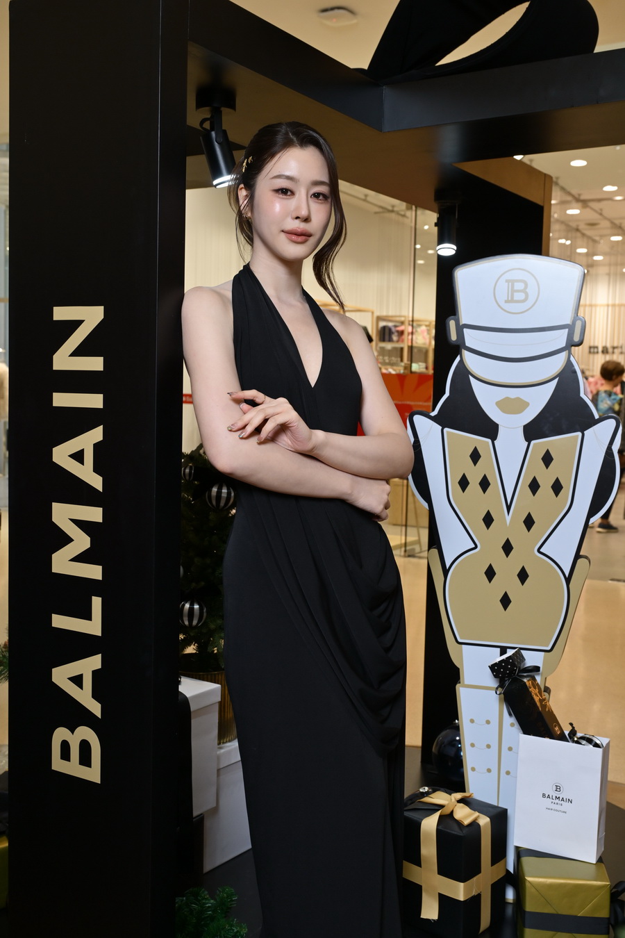 Balmain Hair เปิดป็อปอัพสโตร์เฉลิมฉลองเทศกาลแห่งความสุข สัมผัสความหรูหราแบบ ‘Parisian In Town’ ที่ Central Embassy