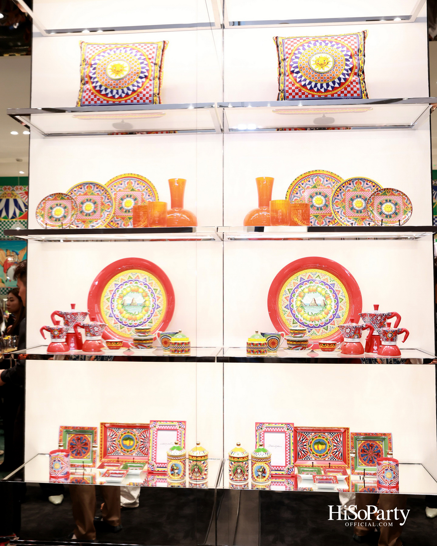 Dolce&Gabbana เปิดตัว DG Caffè แห่งแรกในเอเชียตะวันออกเฉียงใต้ ณ ศูนย์การค้าสยามพารากอน