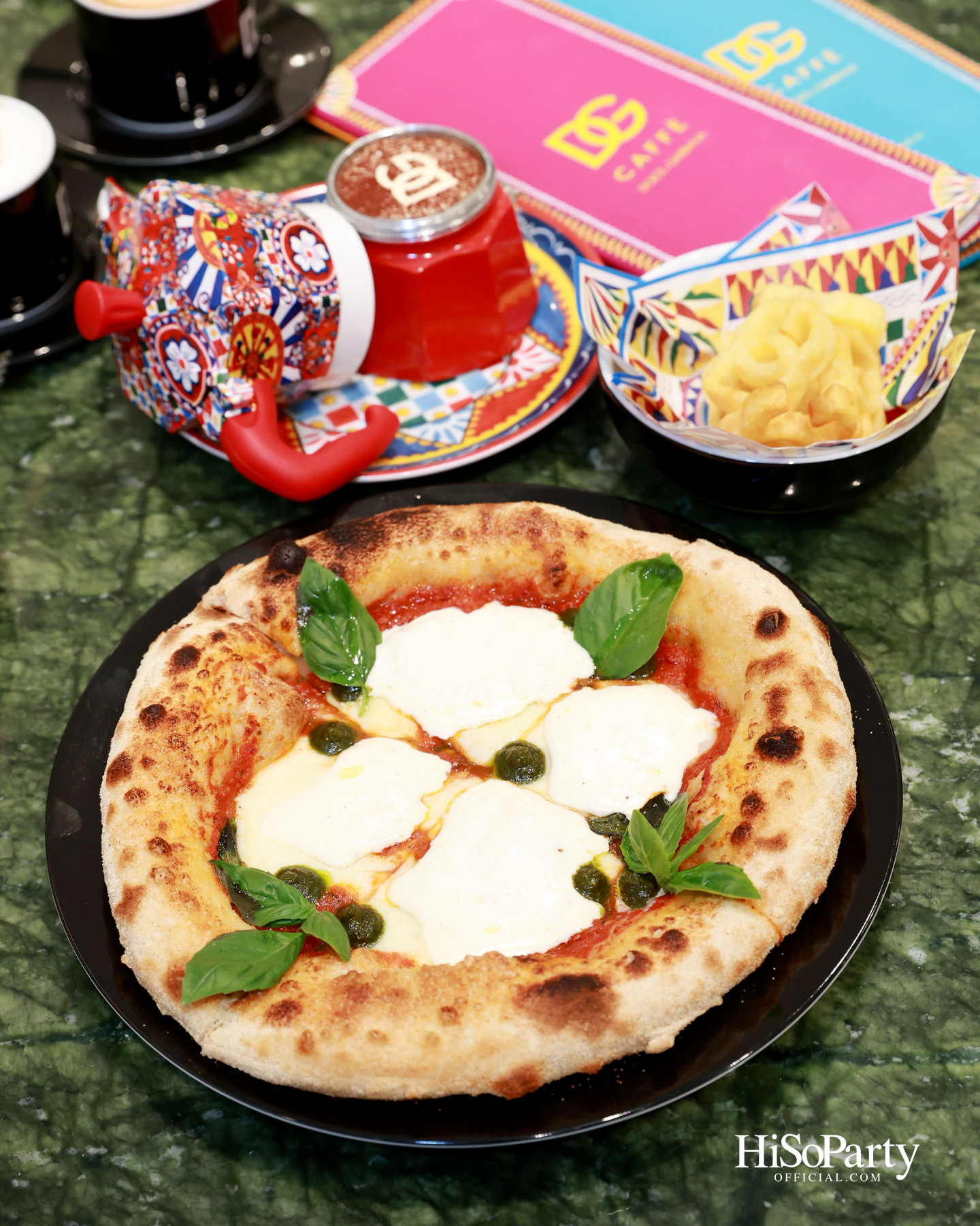 Dolce&Gabbana เปิดตัว DG Caffè แห่งแรกในเอเชียตะวันออกเฉียงใต้ ณ ศูนย์การค้าสยามพารากอน