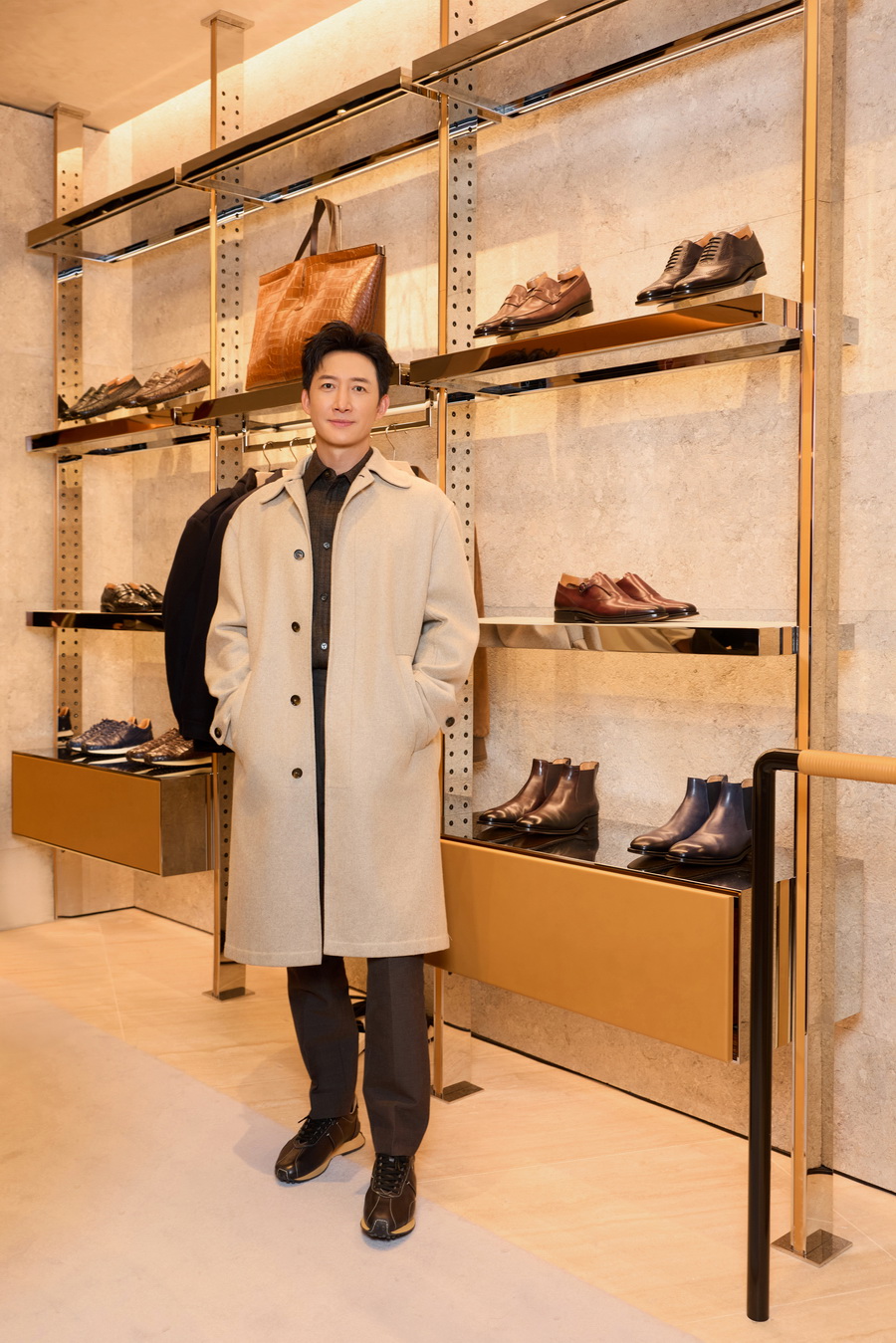 TOD’S เปิดบูติกใหม่สุดเอ็กซ์คลูซีฟ ณ Galaxy Macau พร้อมฉลองเทศกาล Winter Holidays อย่างสง่างาม