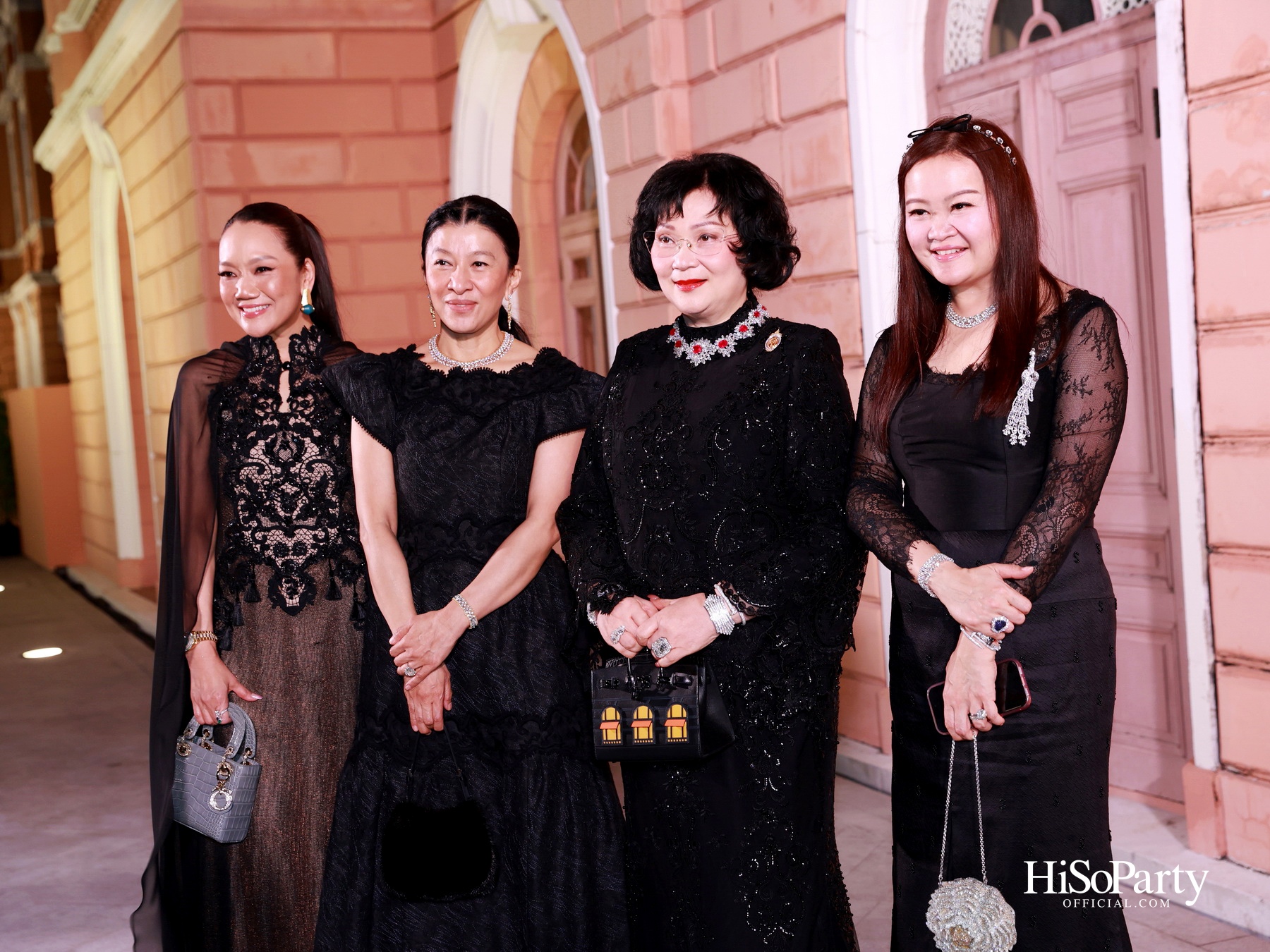 SIRIVANNAVARI ร่วมกับ BEAUTY GEMS จัดงานแฟชั่นโชว์จิวเวลรีชั้นสูงในคอลเลกชัน ‘Treasure of Dreams’ ประจำปี 2025
