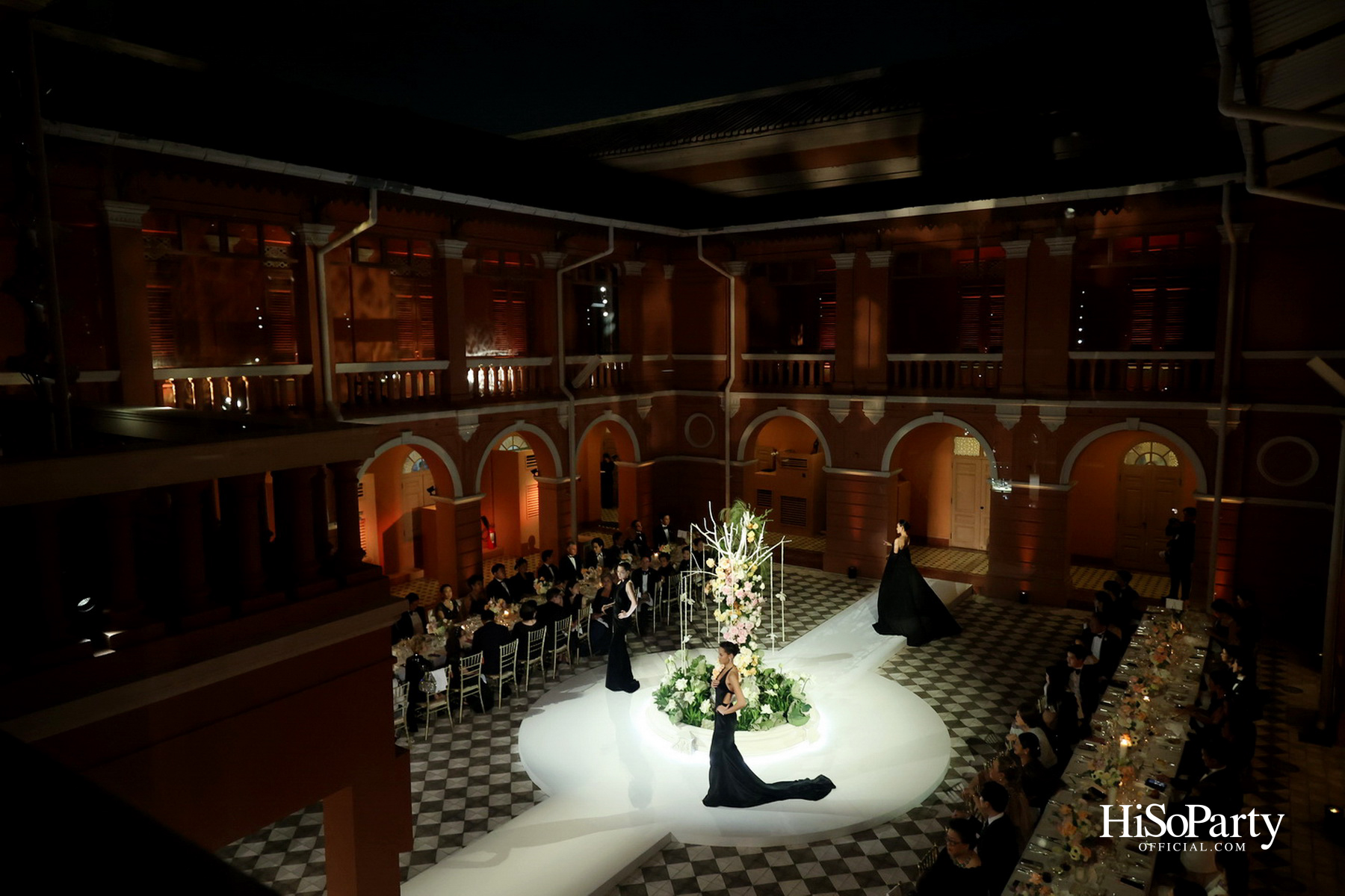 SIRIVANNAVARI ร่วมกับ BEAUTY GEMS จัดงานแฟชั่นโชว์จิวเวลรีชั้นสูงในคอลเลกชัน ‘Treasure of Dreams’ ประจำปี 2025