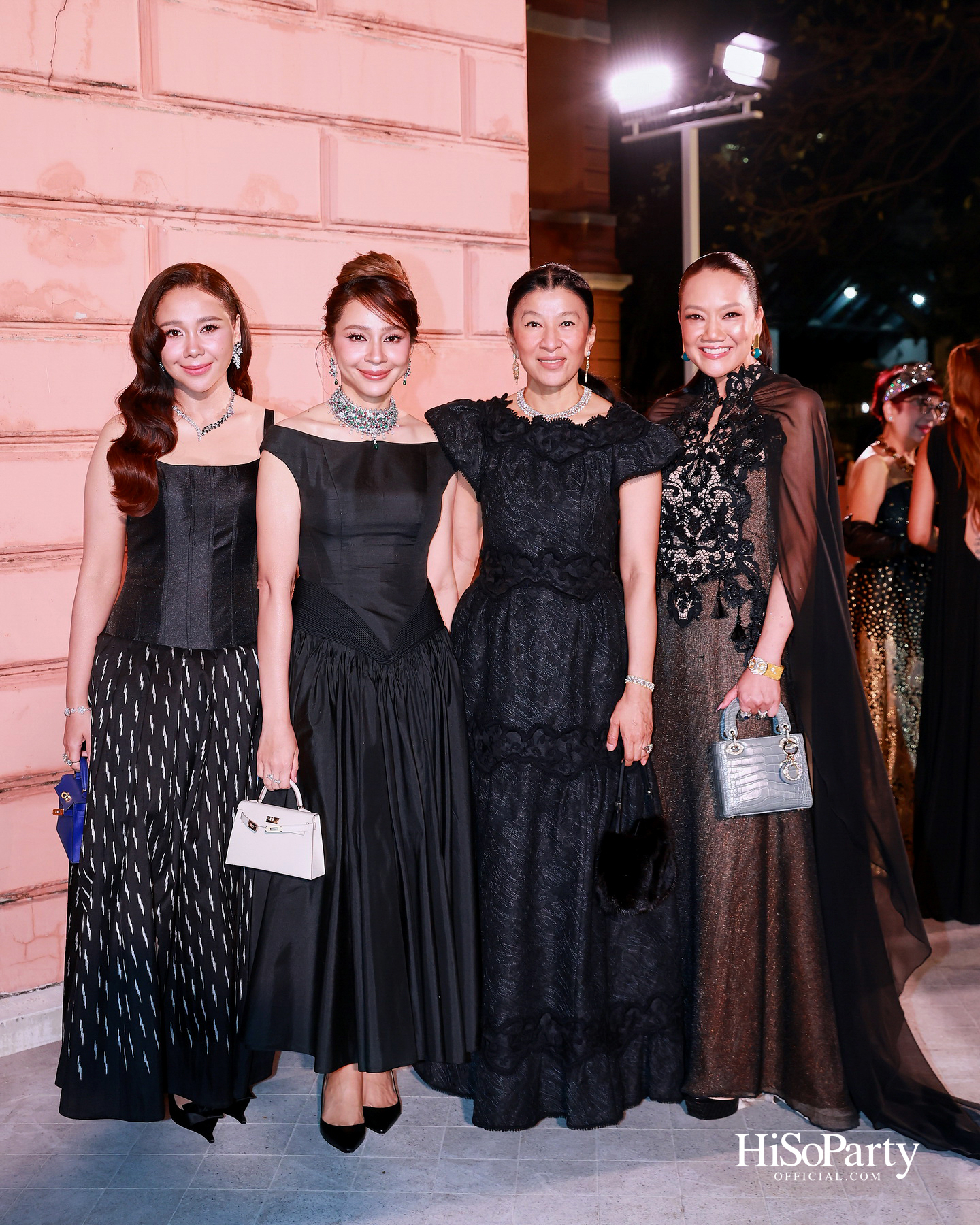 SIRIVANNAVARI ร่วมกับ BEAUTY GEMS จัดงานแฟชั่นโชว์จิวเวลรีชั้นสูงในคอลเลกชัน ‘Treasure of Dreams’ ประจำปี 2025