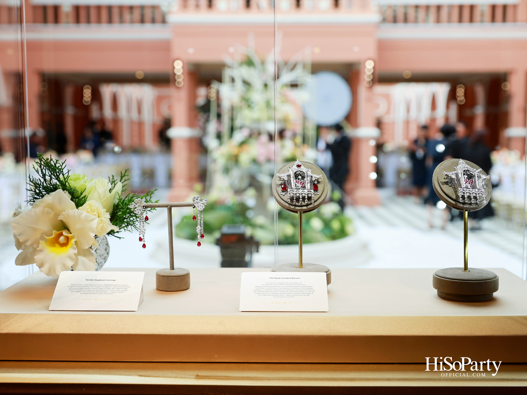 SIRIVANNAVARI x BEAUTY GEMS