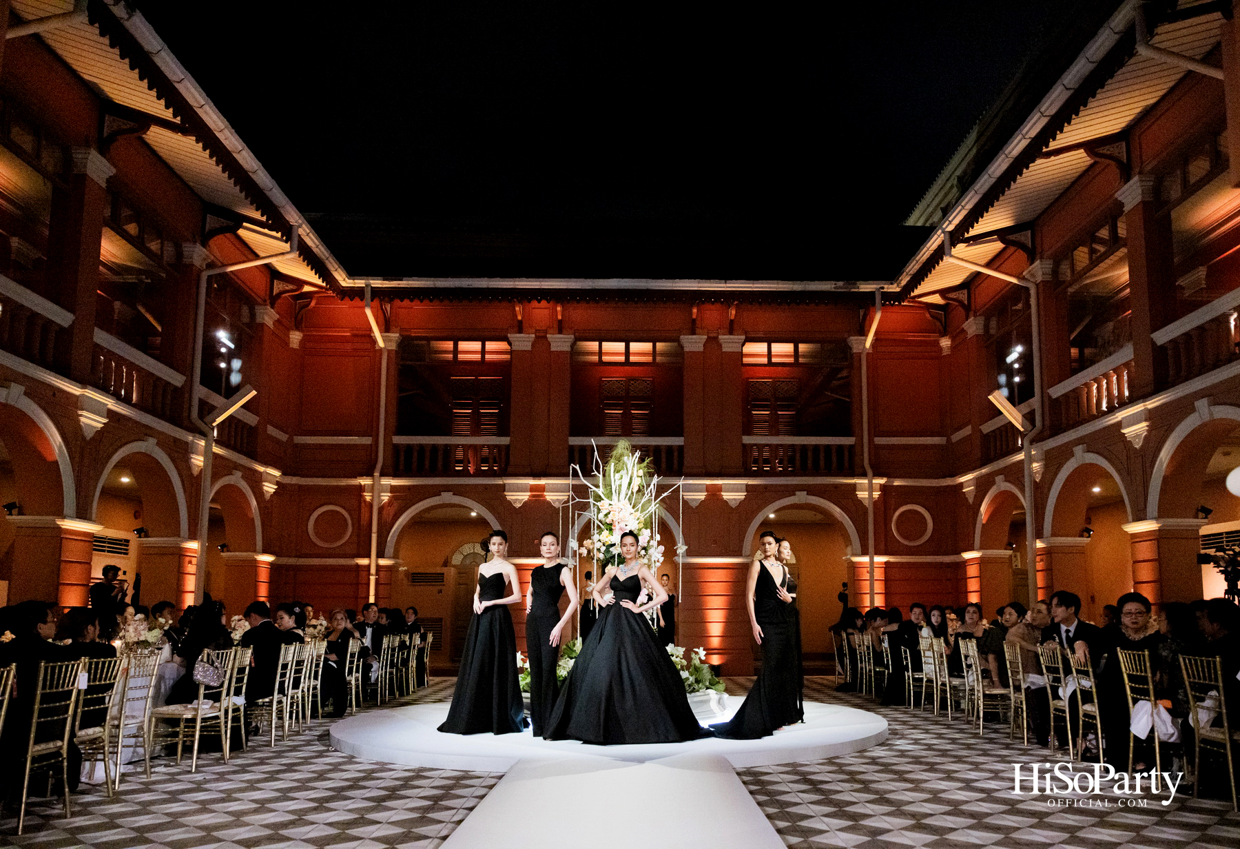 SIRIVANNAVARI x BEAUTY GEMS