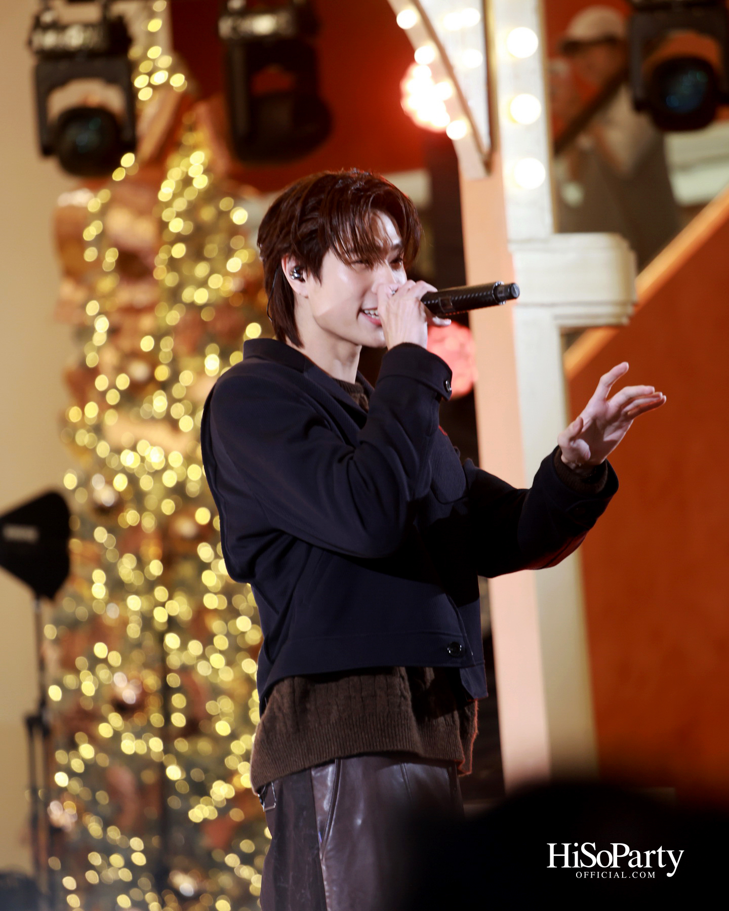 Central Chidlom Every Moment With You