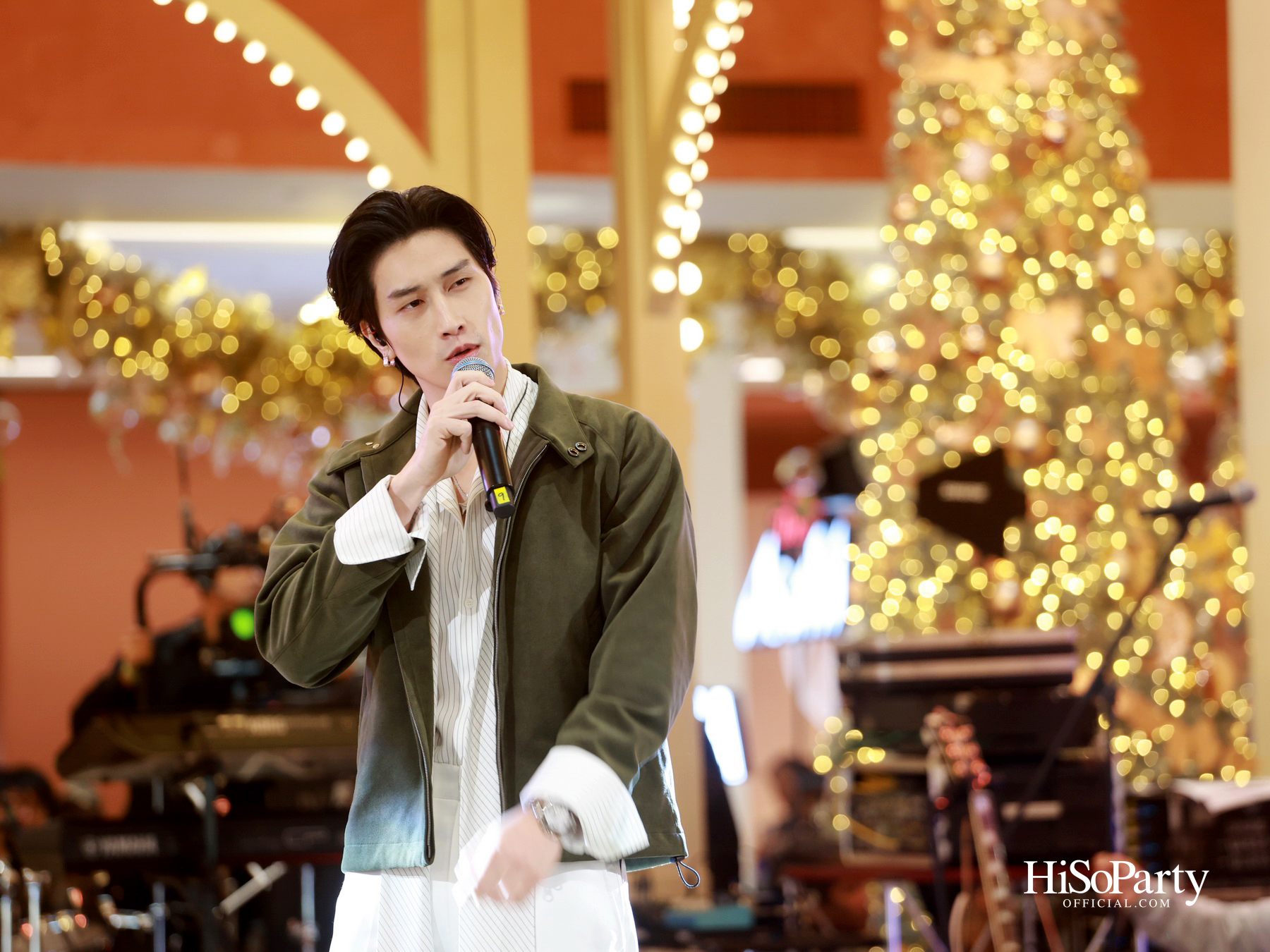 Central Chidlom Every Moment With You