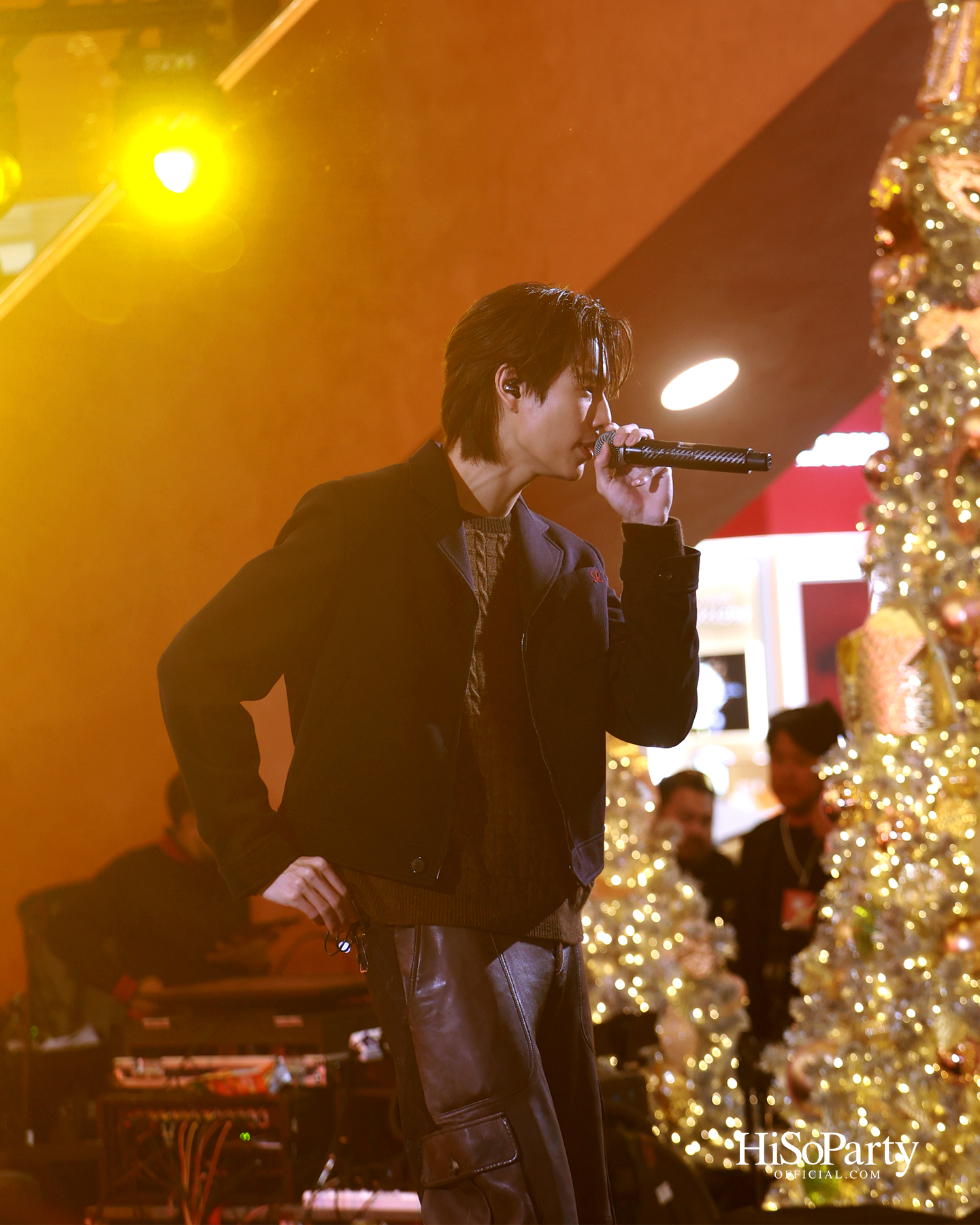 Central Chidlom Every Moment With You