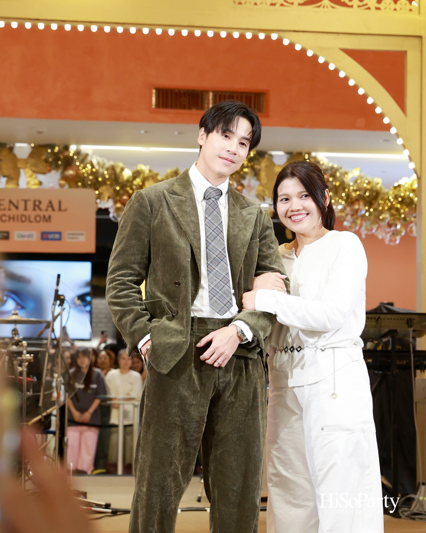 Central Chidlom Every Moment With You