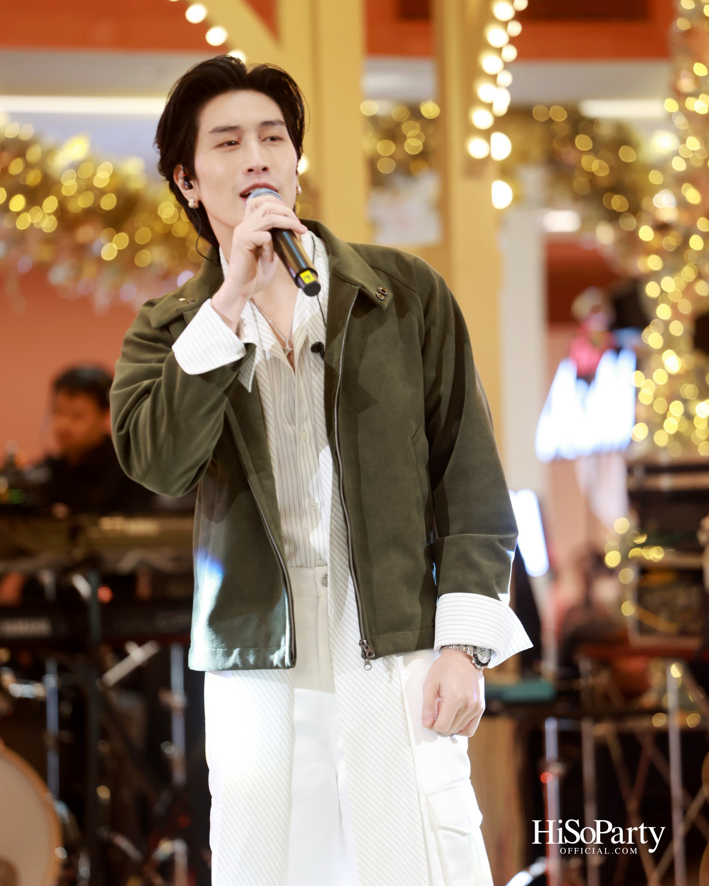 Central Chidlom Every Moment With You