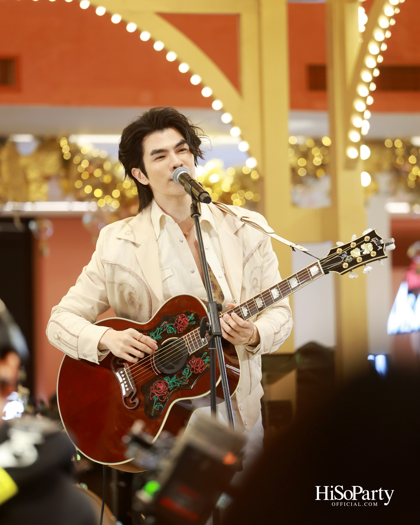 Central Chidlom Every Moment With You