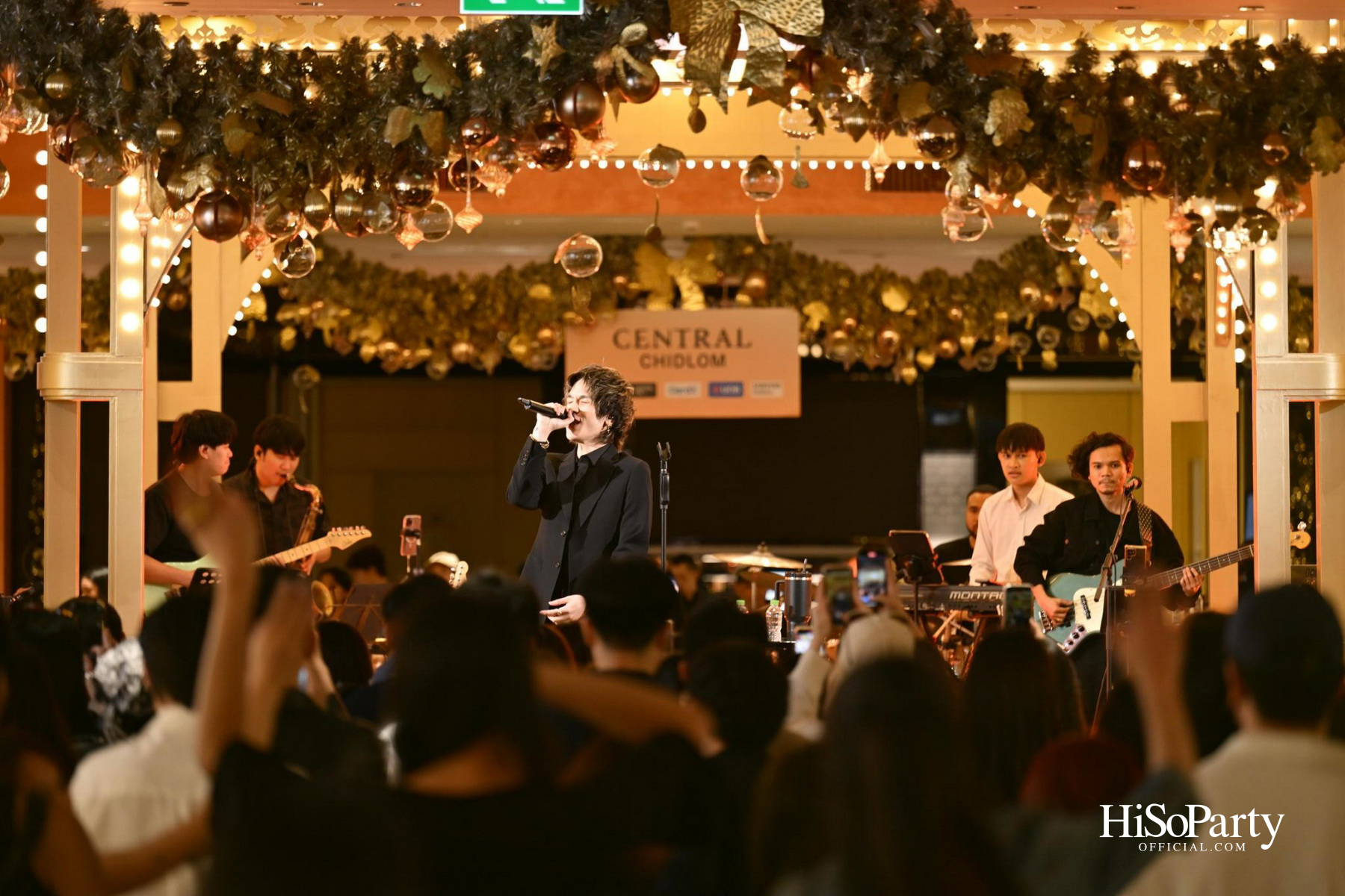 Central Chidlom Every Moment With You