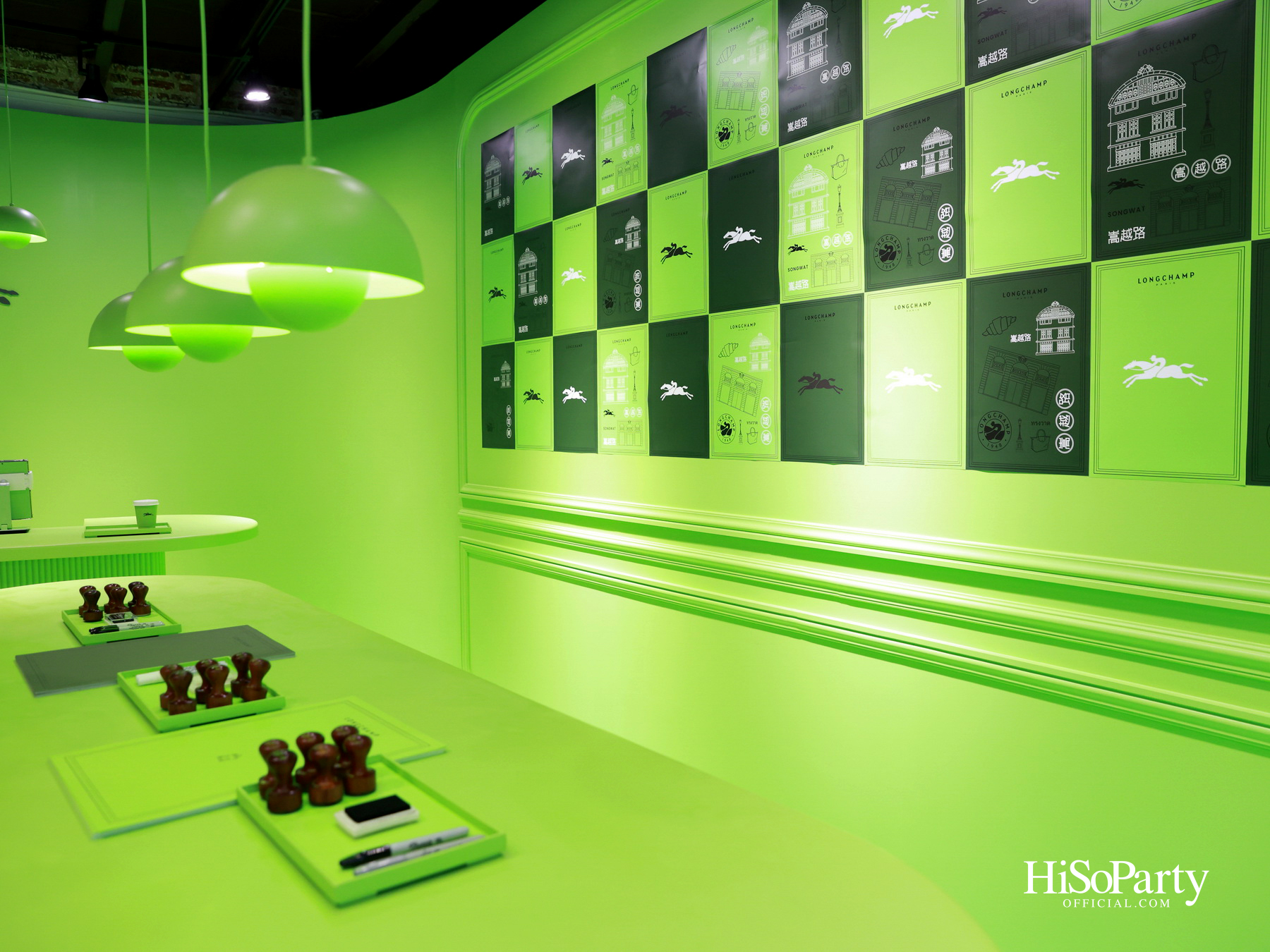 Longchamp เปิดตัว ‘Green Pop-Up’ เนรมิตโลกสีเขียวสุดครีเอทีฟ ใจกลางย่านทรงวาด