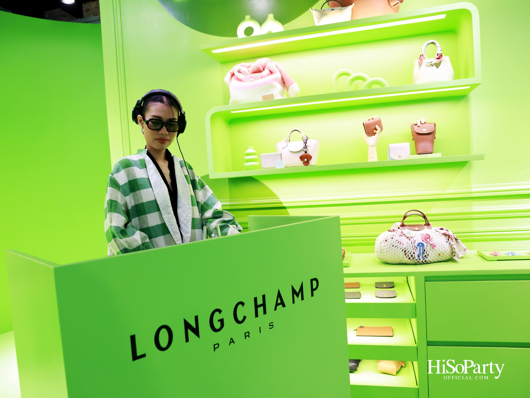 Longchamp เปิดตัว ‘Green Pop-Up’ เนรมิตโลกสีเขียวสุดครีเอทีฟ ใจกลางย่านทรงวาด