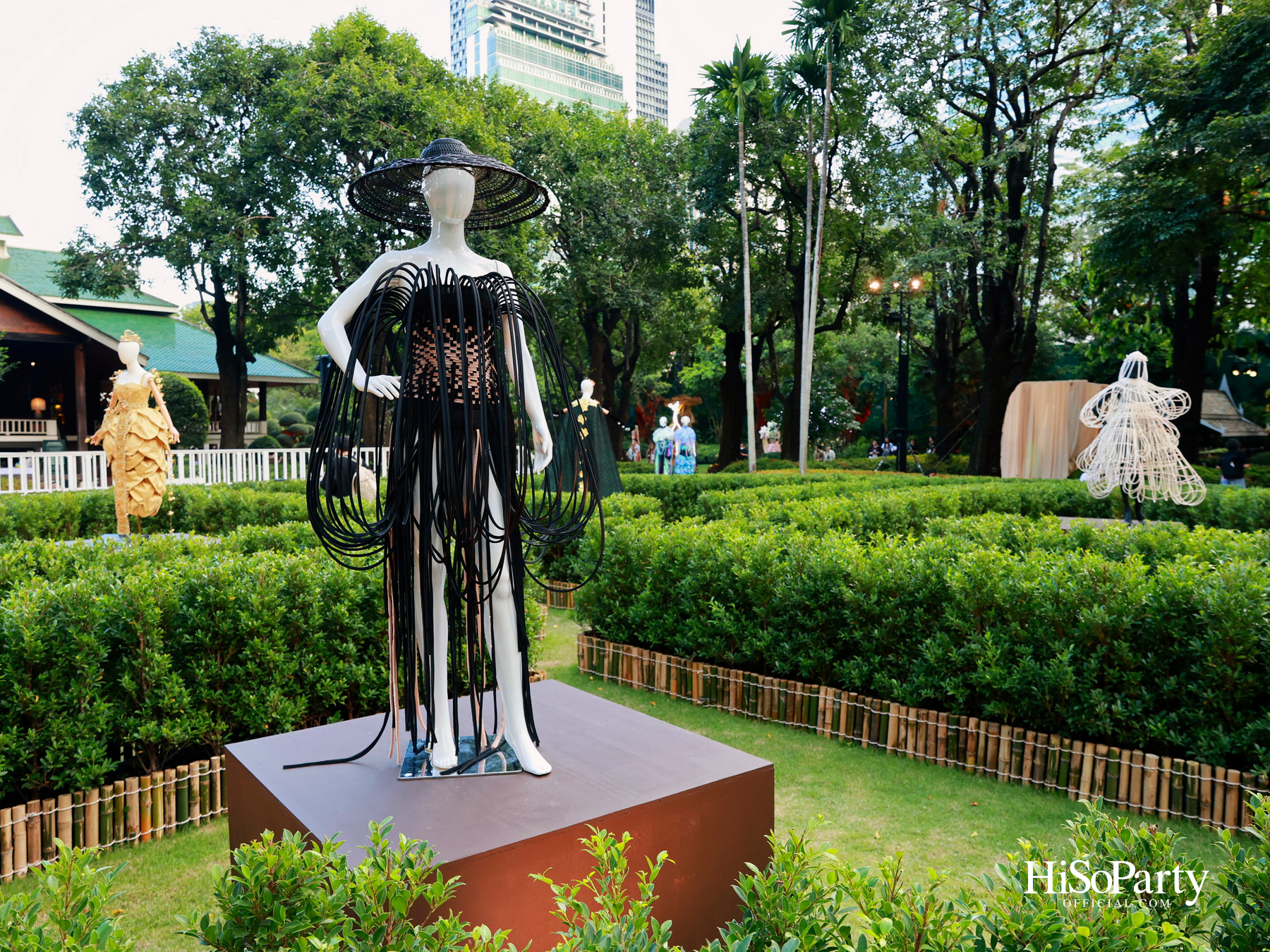 ‘งานดอกไม้ปาร์คนายเลิศ ครั้งที่ 36’ สวนศิลป์แห่งอนาคต ภายใต้คอนเซ็ปต์ ‘Garden of Tomorrow’