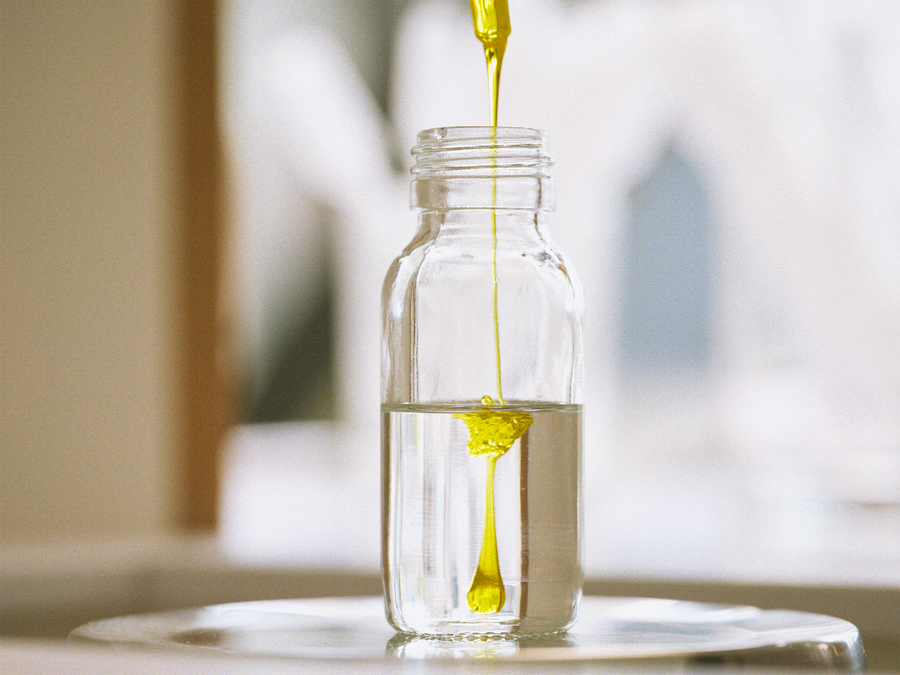 Onitsuka Tiger เปิดตัว Eau de Parfum ครั้งแรก 4 กลิ่นสุดไอคอนิก ถ่ายทอดเสน่ห์ ‘Wearing Quiet Radiance’