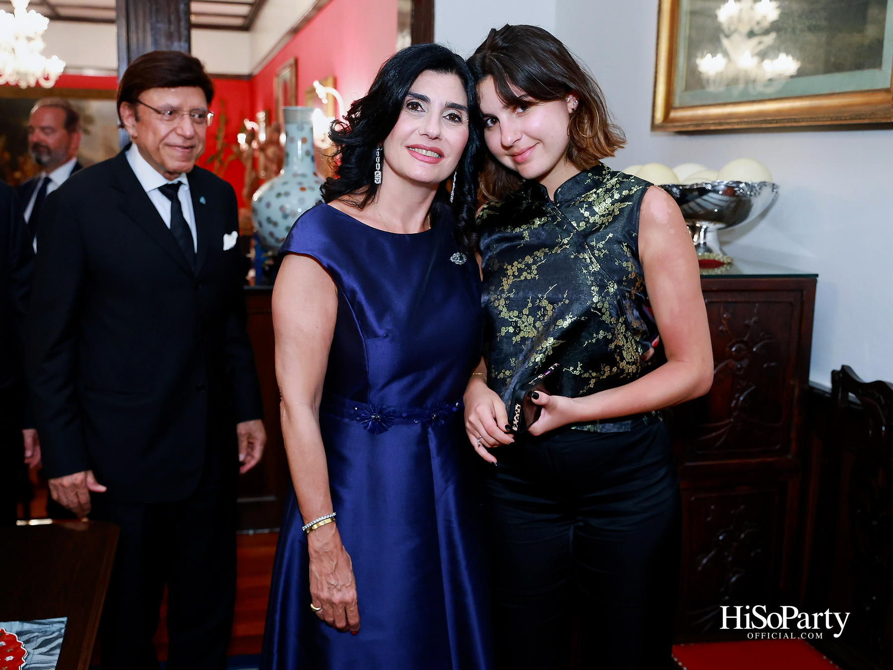 เอกอัครราชทูตอิตาลีเป็นเจ้าภาพมอบเครื่องราชอิสริยาภรณ์ Officer of the Order of Merit of the Italian Republic แด่ คุณวราวุธ ศิลปอาชา