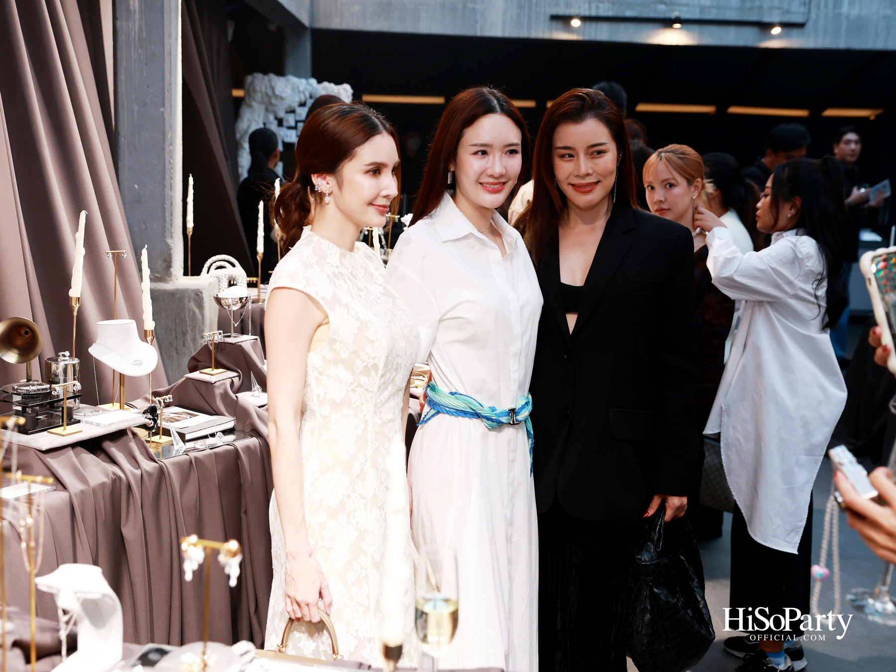 งานเปิดตัว Exclusive Collection ‘SWAN X EMIE’