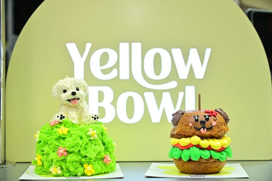 กูร์เมต์ มาร์เก็ต เปิดงาน ‘PETSHOOD’ คอมมูนิตี้คนรักสัตว์ใจกลางสุขุมวิท พร้อม กลัฟ - คณาวุฒิ และเหล่าอินฟลูเอนเซอร์สี่ขา