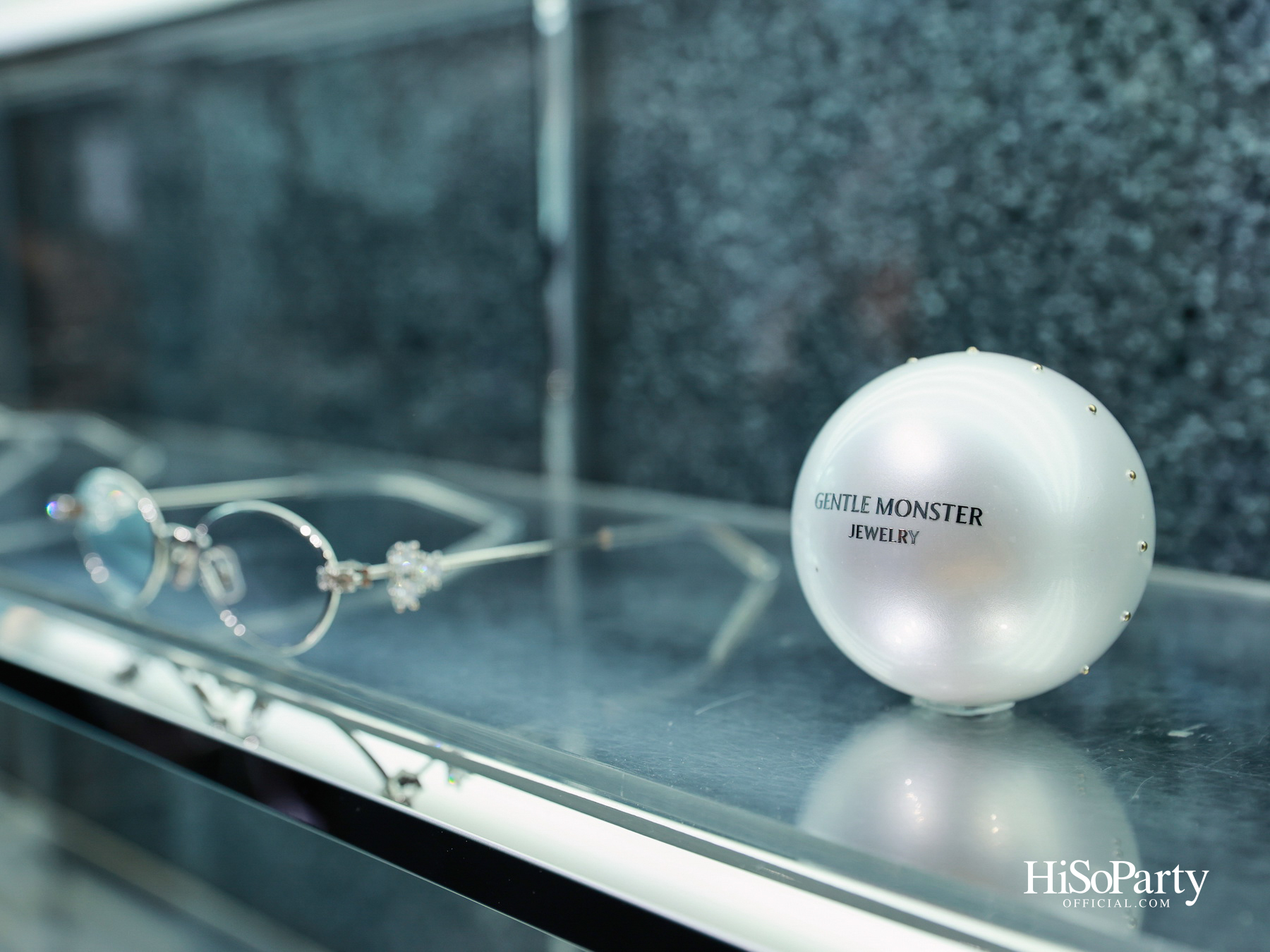 GENTLE MONSTER เปิดตัว 2026 Bouquet Collection ผลงานใหม่ล่าสุด พร้อมเผยโฉม Immersive Pop-Up ณ สาขา The EmQuartier