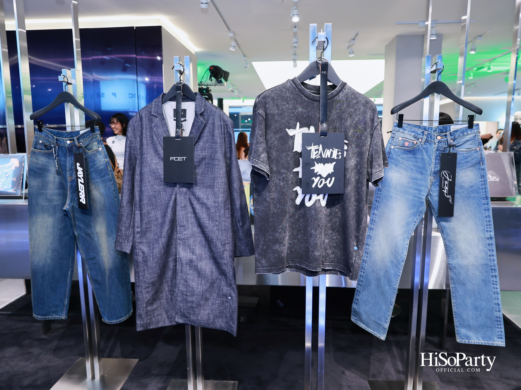 งานเปิดตัว ‘C  P  S Denim Rebellion’ คอลลาบอเรชั่นสุดขบถ ฉีกกรอบเดนิมดีไซน์ รังสรรค์ผ่านความเท่ของศิลปินดัง