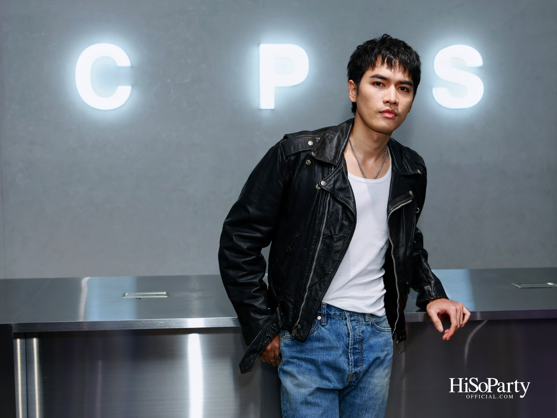 งานเปิดตัว ‘C  P  S Denim Rebellion’ คอลลาบอเรชั่นสุดขบถ ฉีกกรอบเดนิมดีไซน์ รังสรรค์ผ่านความเท่ของศิลปินดัง