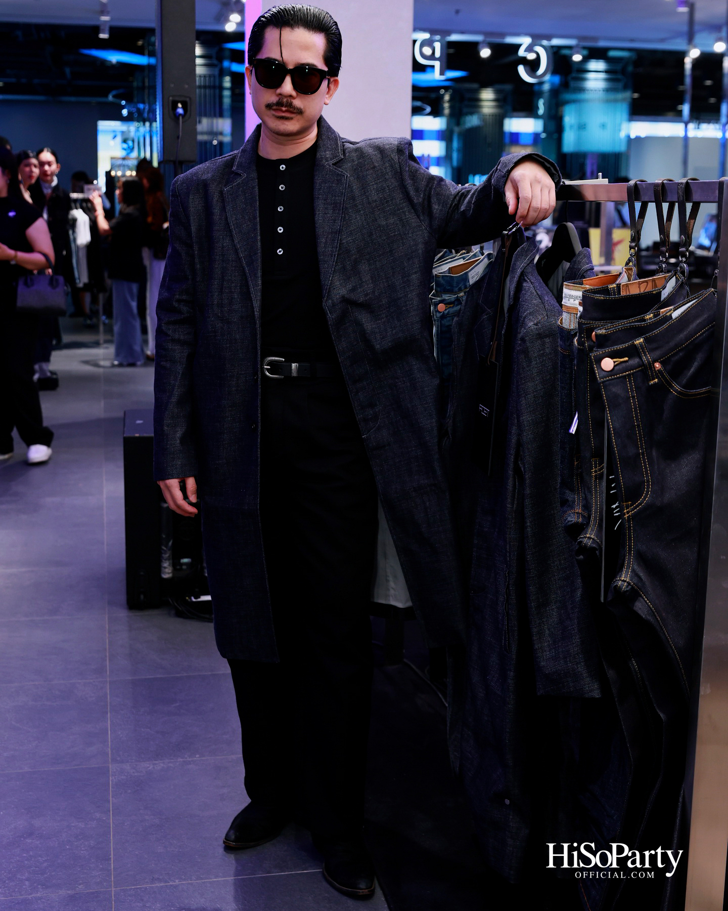 งานเปิดตัว ‘C  P  S Denim Rebellion’ คอลลาบอเรชั่นสุดขบถ ฉีกกรอบเดนิมดีไซน์ รังสรรค์ผ่านความเท่ของศิลปินดัง