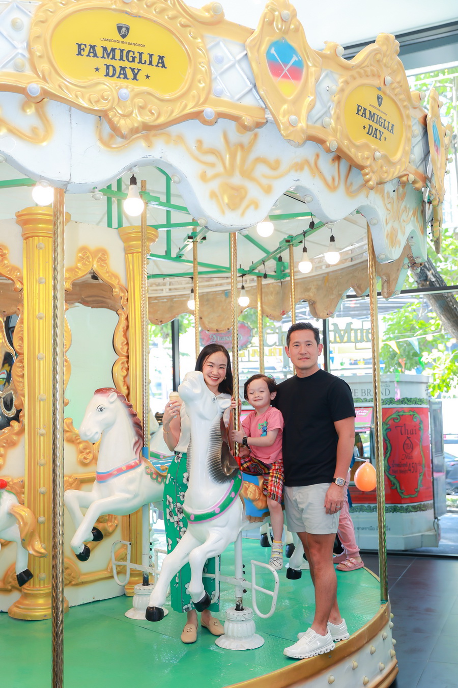 เรนาสโซ มอเตอร์ ชวนครอบครัวร่วมสร้างรอยยิ้ม ถ่ายทอดความสนุกสไตล์ ‘งานวัดไทย’ ในงาน LAMBORGHINI BANGKOK FAMIGLIA DAY