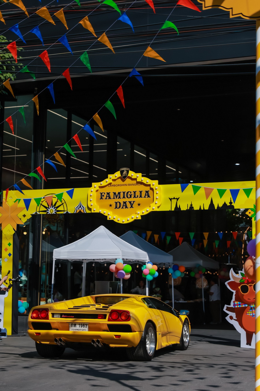เรนาสโซ มอเตอร์ ชวนครอบครัวร่วมสร้างรอยยิ้ม ถ่ายทอดความสนุกสไตล์ ‘งานวัดไทย’ ในงาน LAMBORGHINI BANGKOK FAMIGLIA DAY