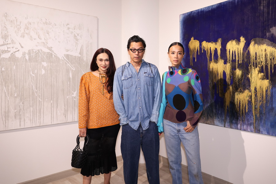 สยามพารากอน เชิญร่วมสัมผัสมาสเตอร์พีซจิตรกรรมนามธรรมของ Jean‑Paul Decroix ในนิทรรศการ ‘Between Earth and Light – ระหว่างผืนดินและแสงสว่าง’