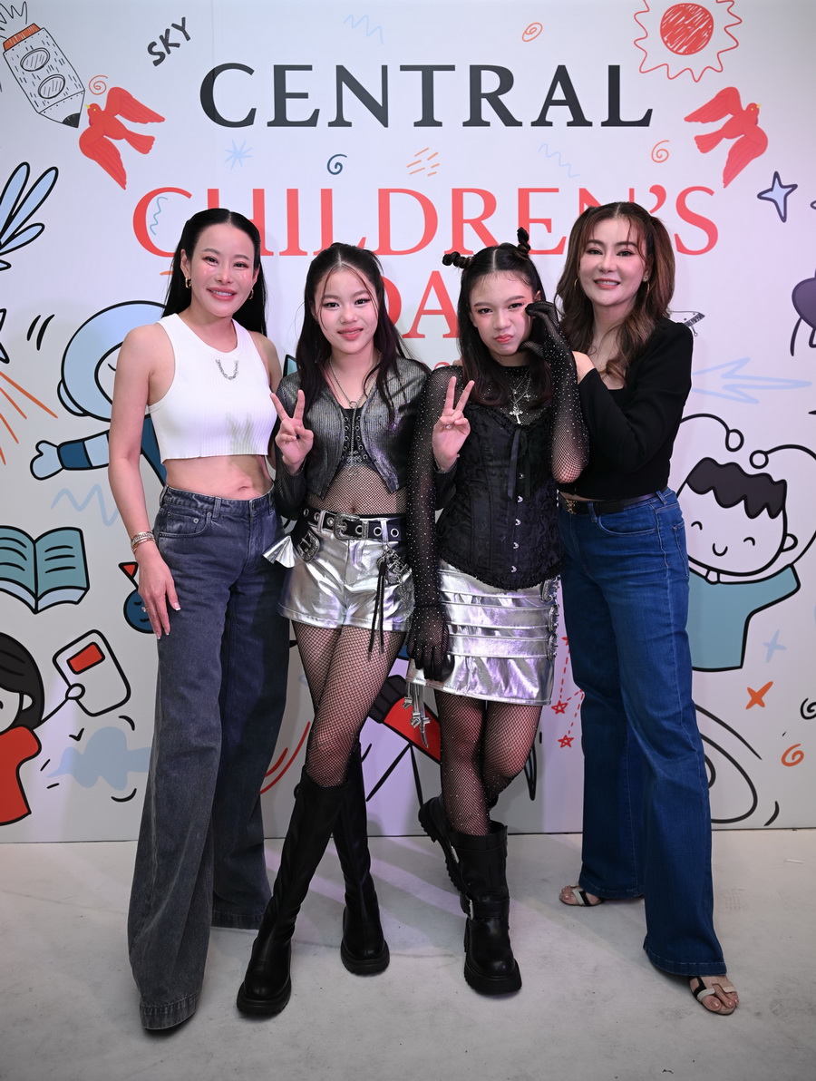 ห้างเซ็นทรัล ฉลองวันเด็กแห่งชาติ 2569 ชวน ‘น้องแสนดี–น้องณิริน’ นำทีมโมเดลเด็กเดบิวต์บนรันเวย์ในงาน ‘CENTRAL CHILDREN’S DAY 2026’