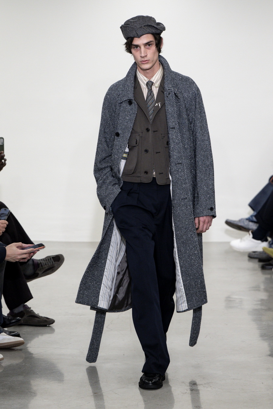 PAUL SMITH เปิดตัวคอลเลกชัน Autumn/Winter ’26 ถ่ายทอดศิลปะการแต่งกายแบบ ‘Magpie dressing’ ผ่านงานตัดเย็บร่วมสมัย