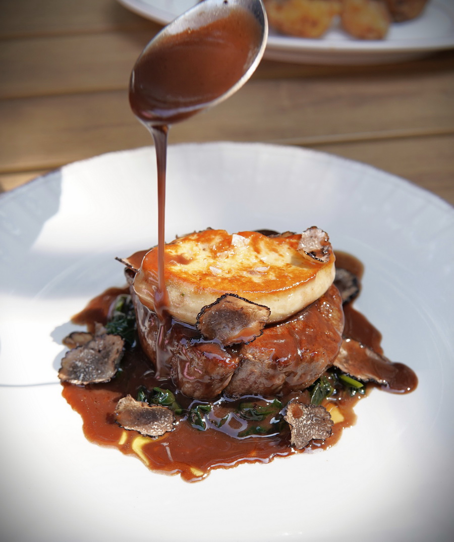 The House 94 แหล่งแฮงเอาต์ใหม่ใจกลางสุขุมวิท กับงาน ‘Christmas Magical @The House 94’ ที่อบอวลด้วยช่วงเวลาแห่งความสุข