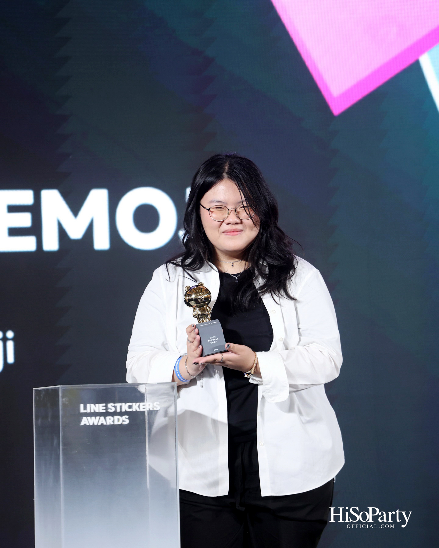 LINE STICKERS AWARDS 2025 เปิดพื้นที่จักรวาลแห่งความคิดสร้างสรรค์ ใจกลางเซ็นทรัลเวิลด์