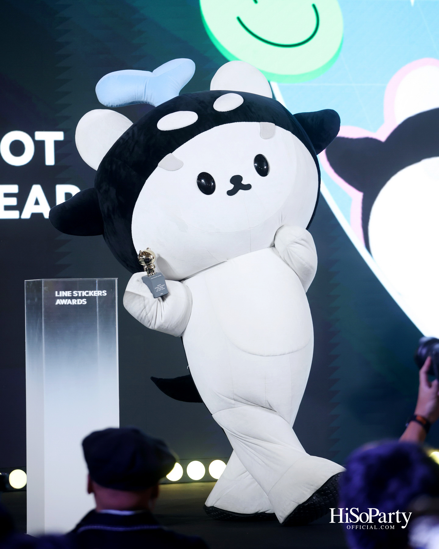 LINE STICKERS AWARDS 2025 เปิดพื้นที่จักรวาลแห่งความคิดสร้างสรรค์ ใจกลางเซ็นทรัลเวิลด์