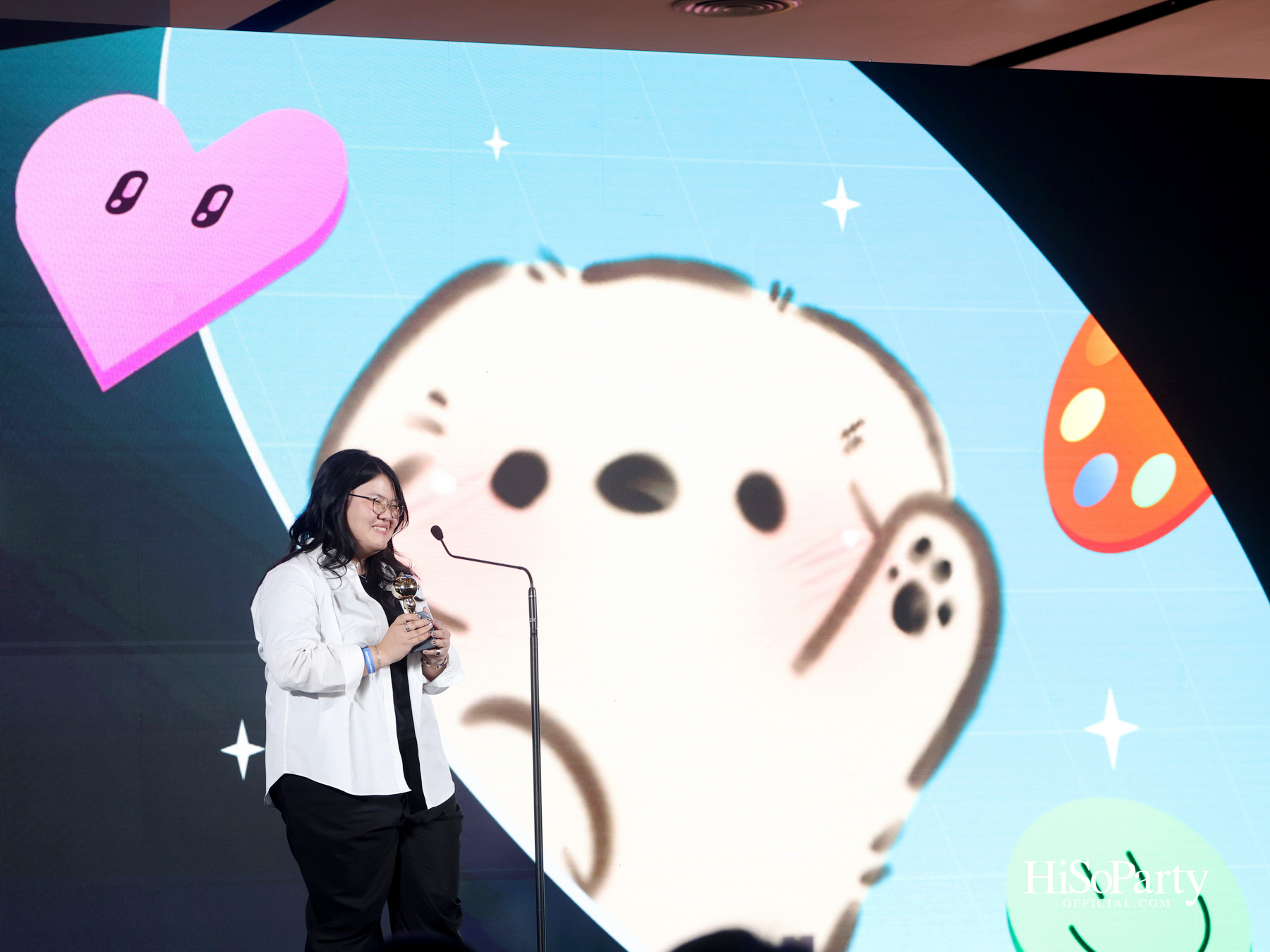 LINE STICKERS AWARDS 2025 เปิดพื้นที่จักรวาลแห่งความคิดสร้างสรรค์ ใจกลางเซ็นทรัลเวิลด์